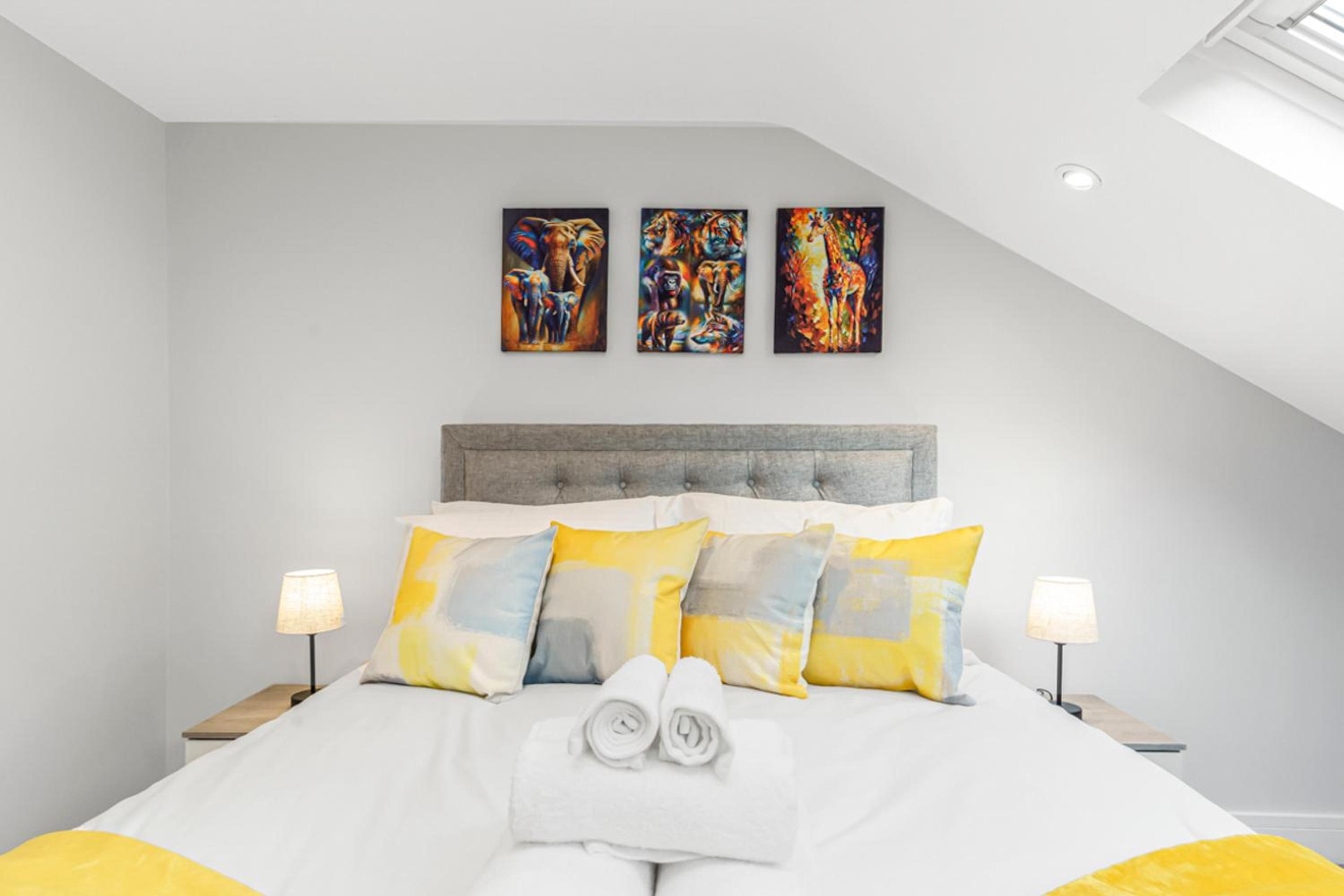Four-Bedroom House photo 1