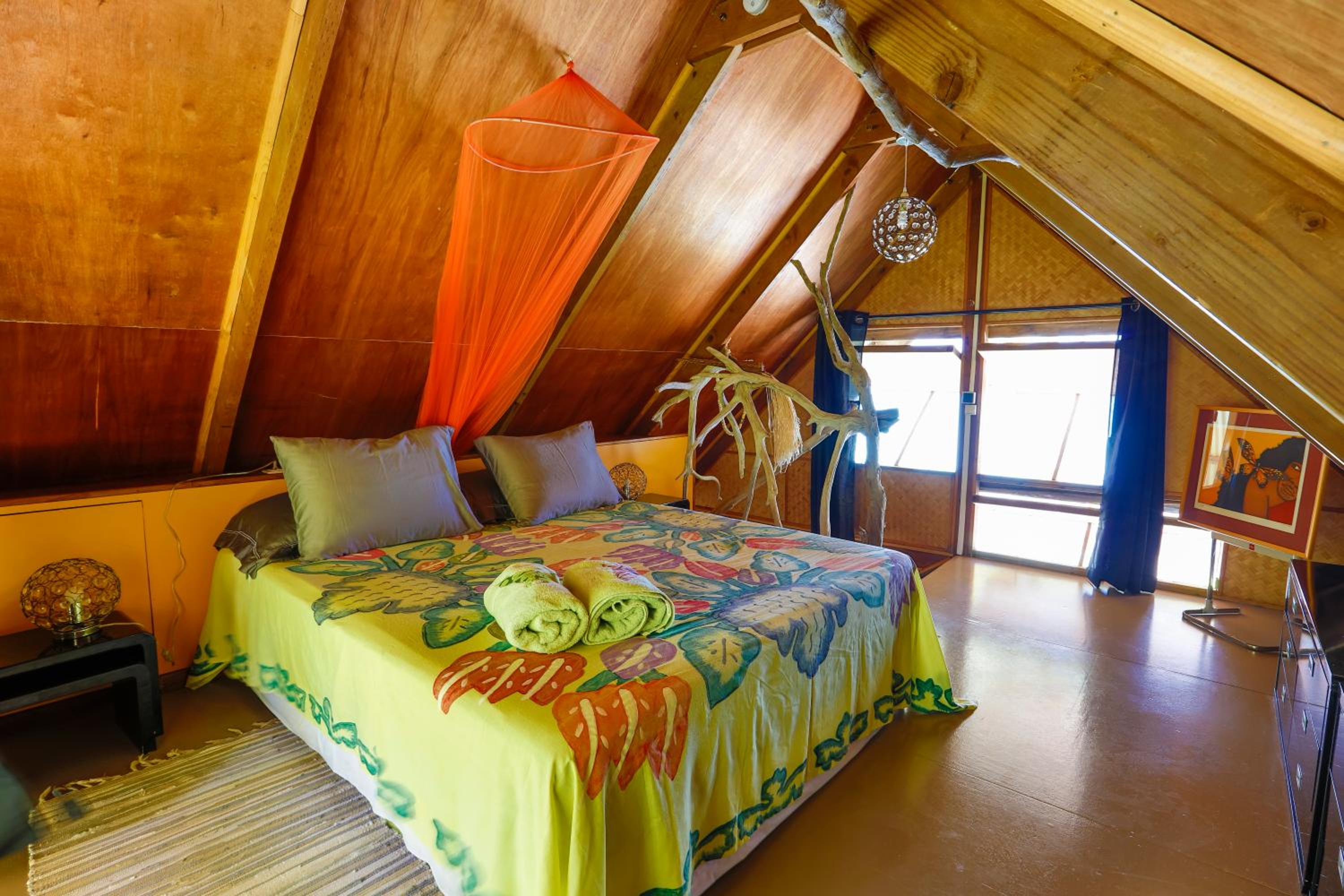 Three-Bedroom Villa - Beach Front photo 3