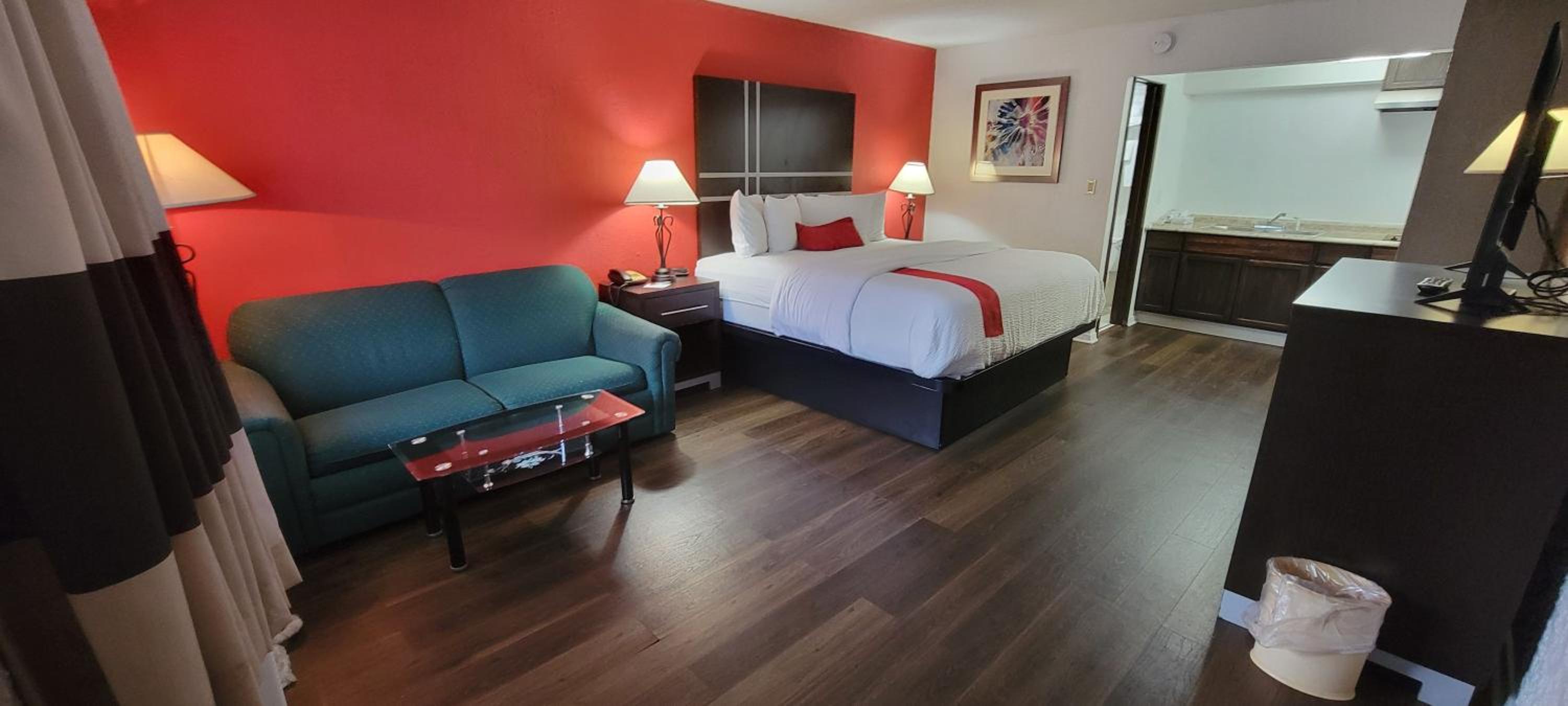 Business King Room - Non-Smoking - Photo 3