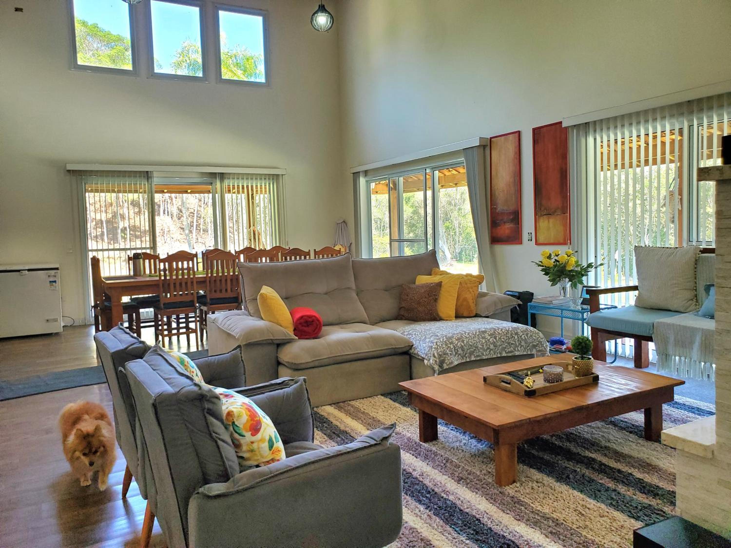Three-Bedroom House photo 2