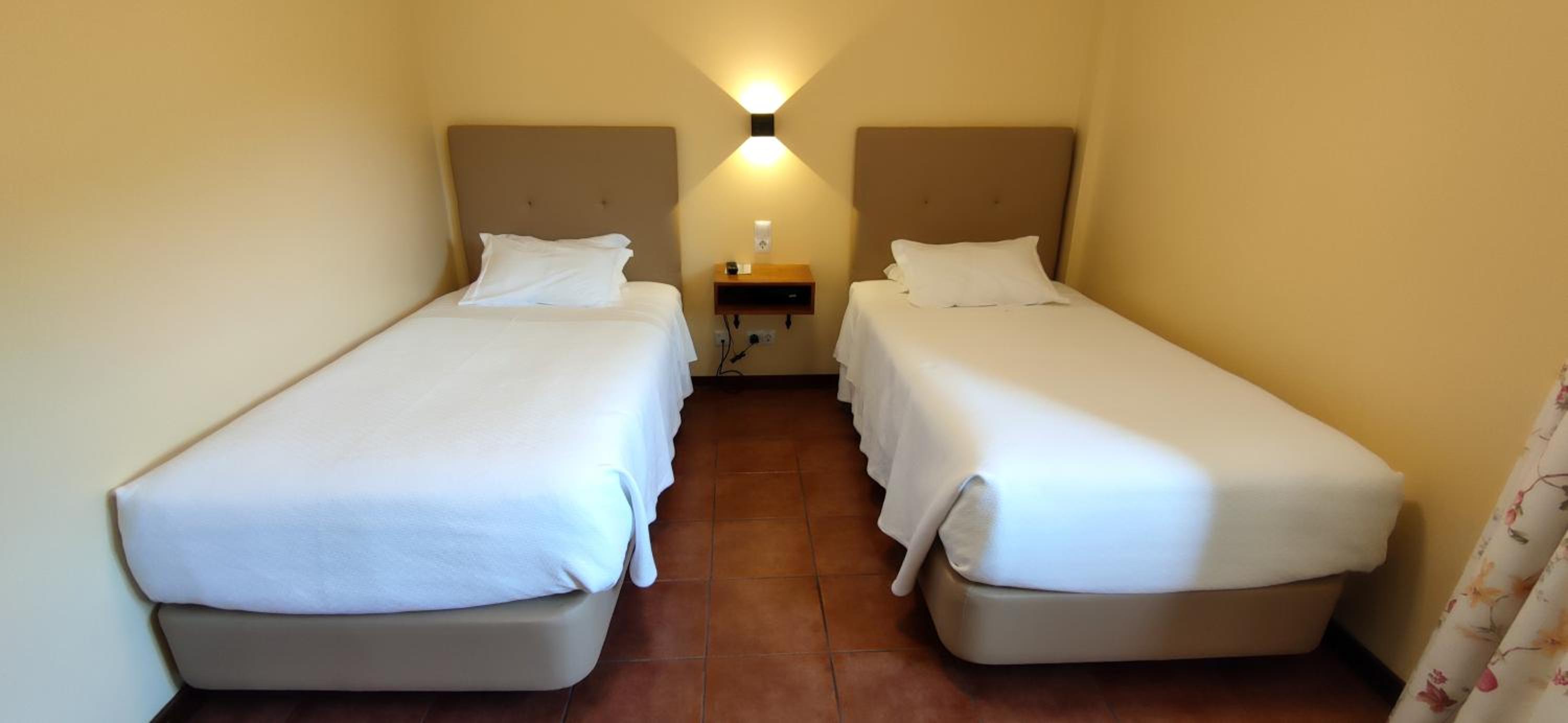 Twin Room with River View photo 3