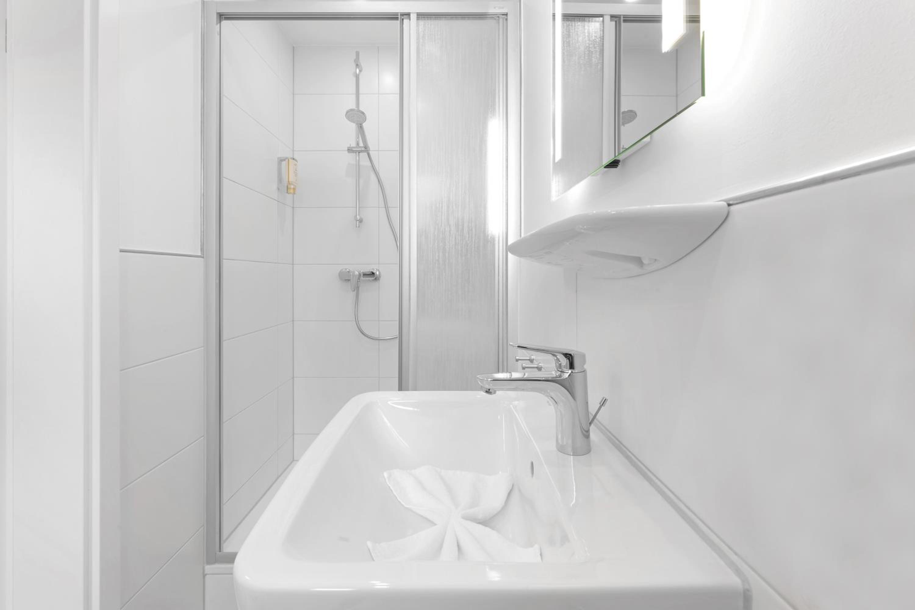 Single Room photo 2