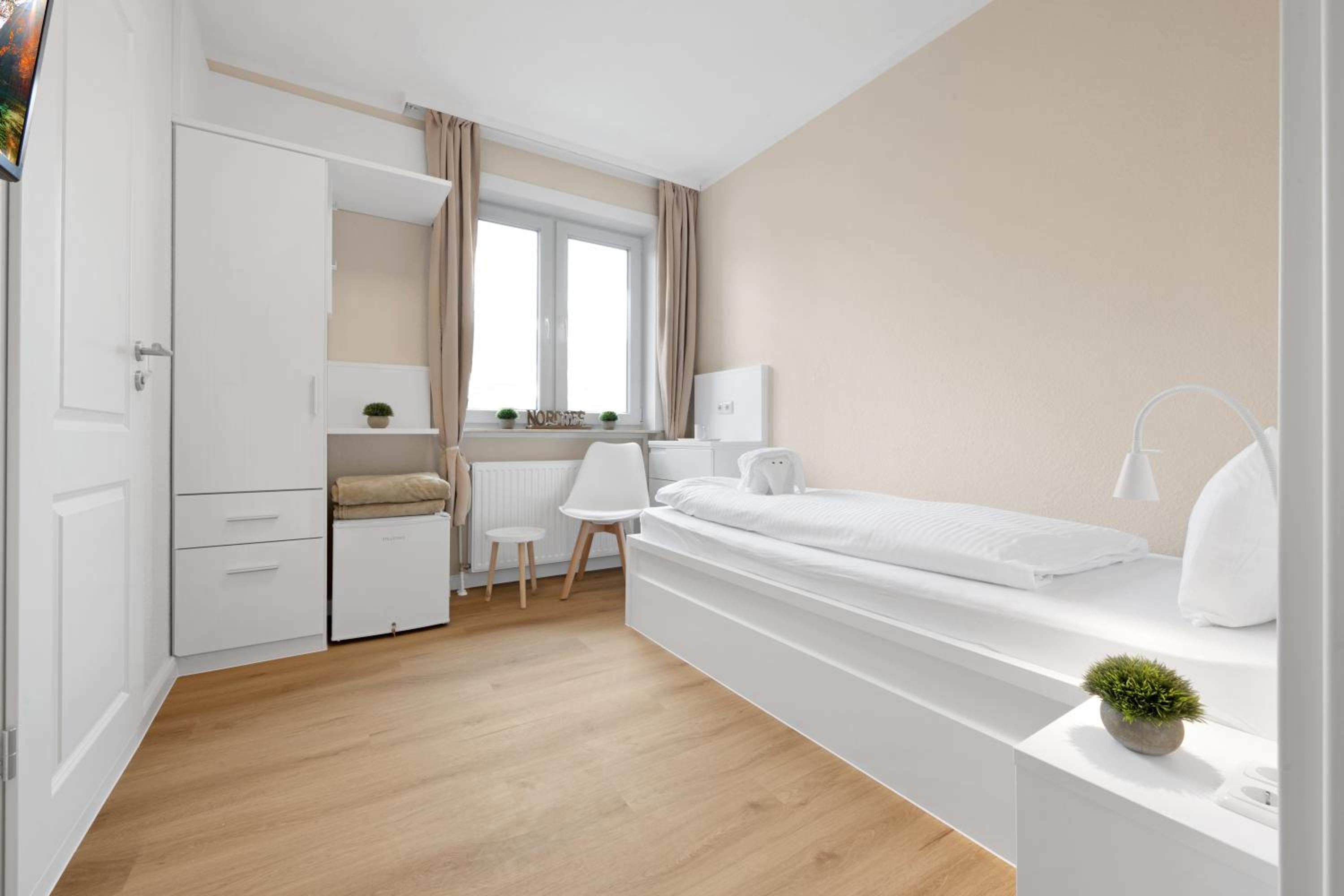 Single Room photo 1