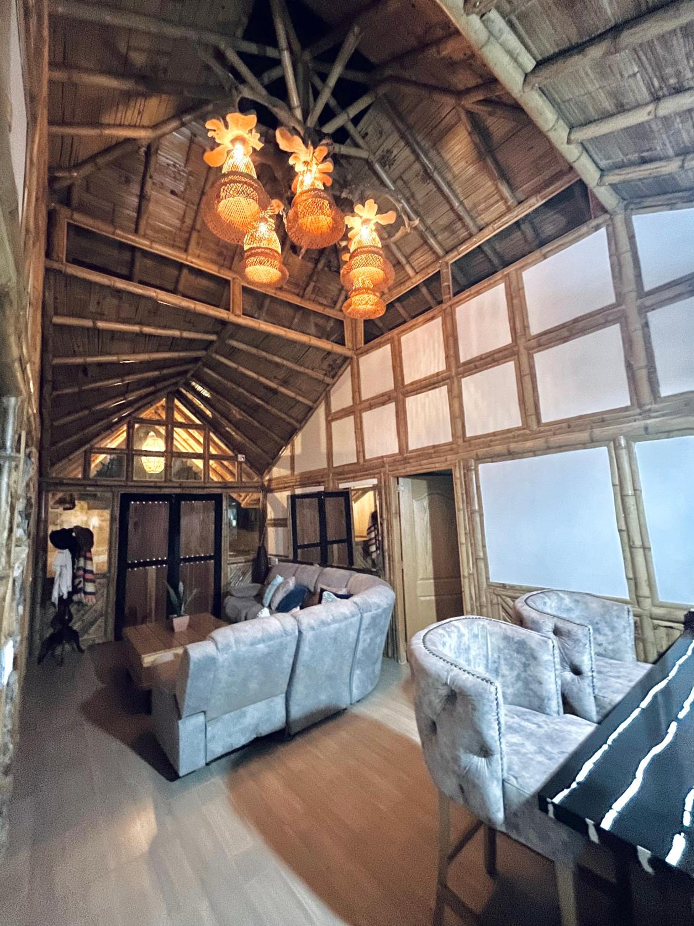 Three-Bedroom Villa photo 1