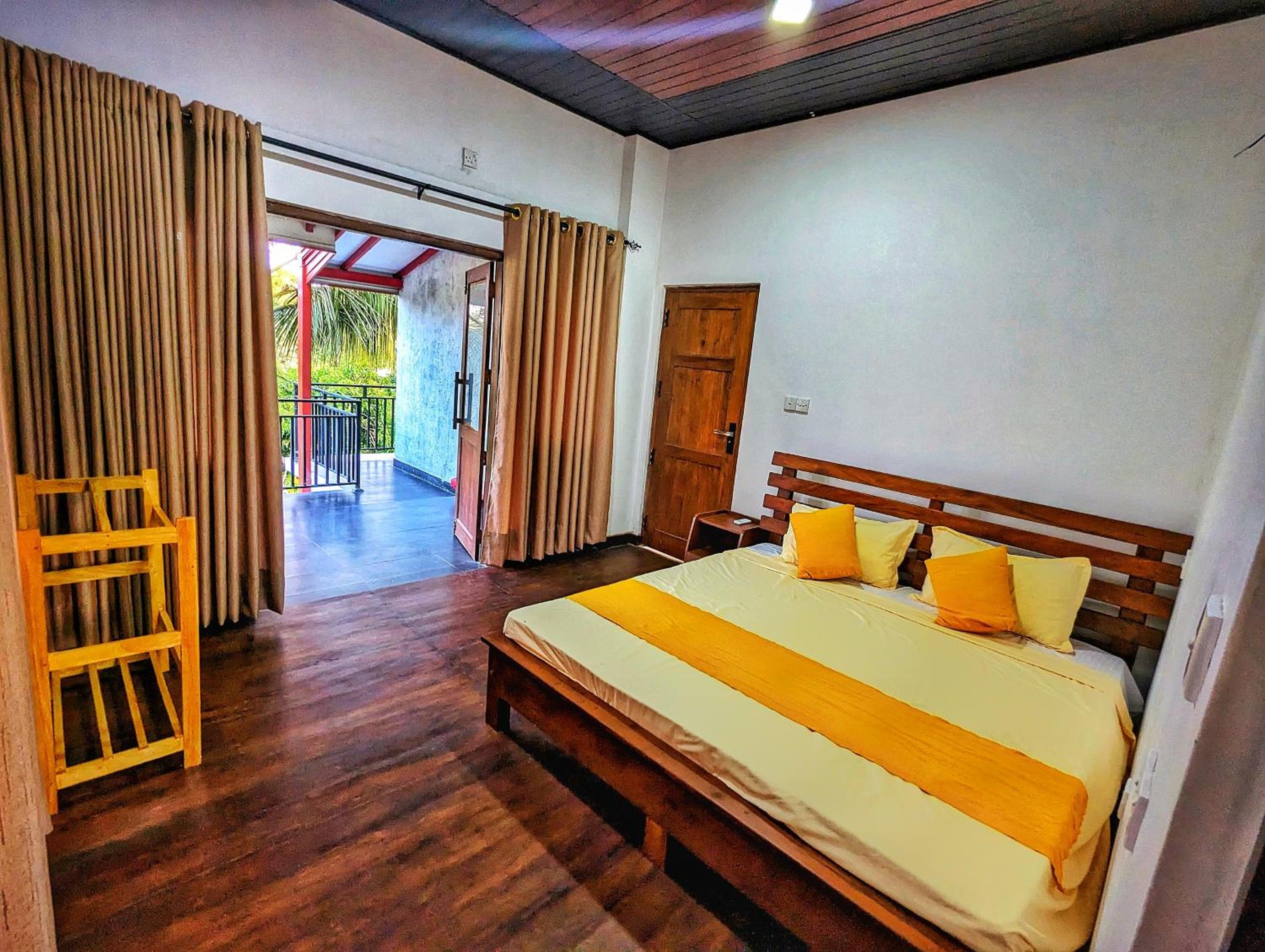 Luxury Triple Room