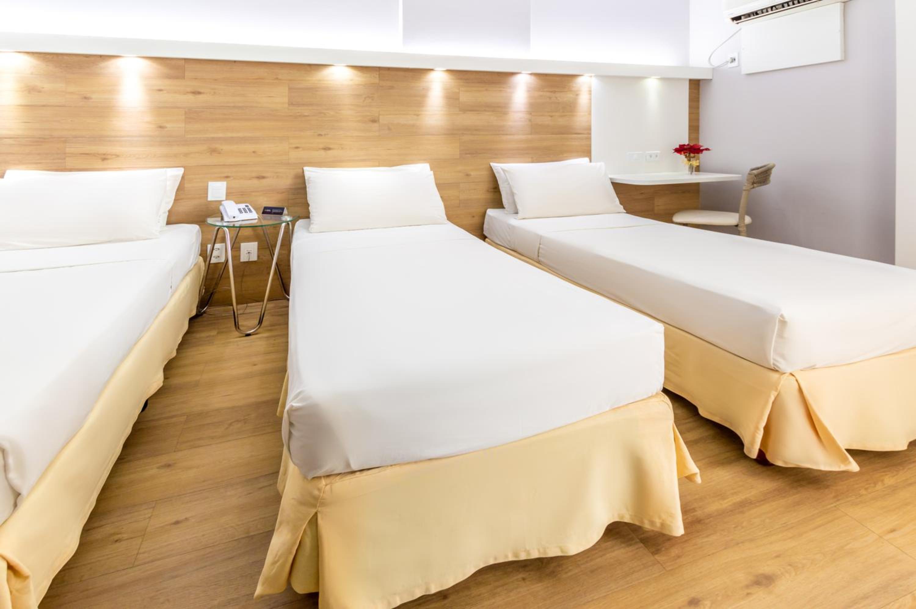Premium Triple Twin (3 single beds) Room without Sea View photo 2