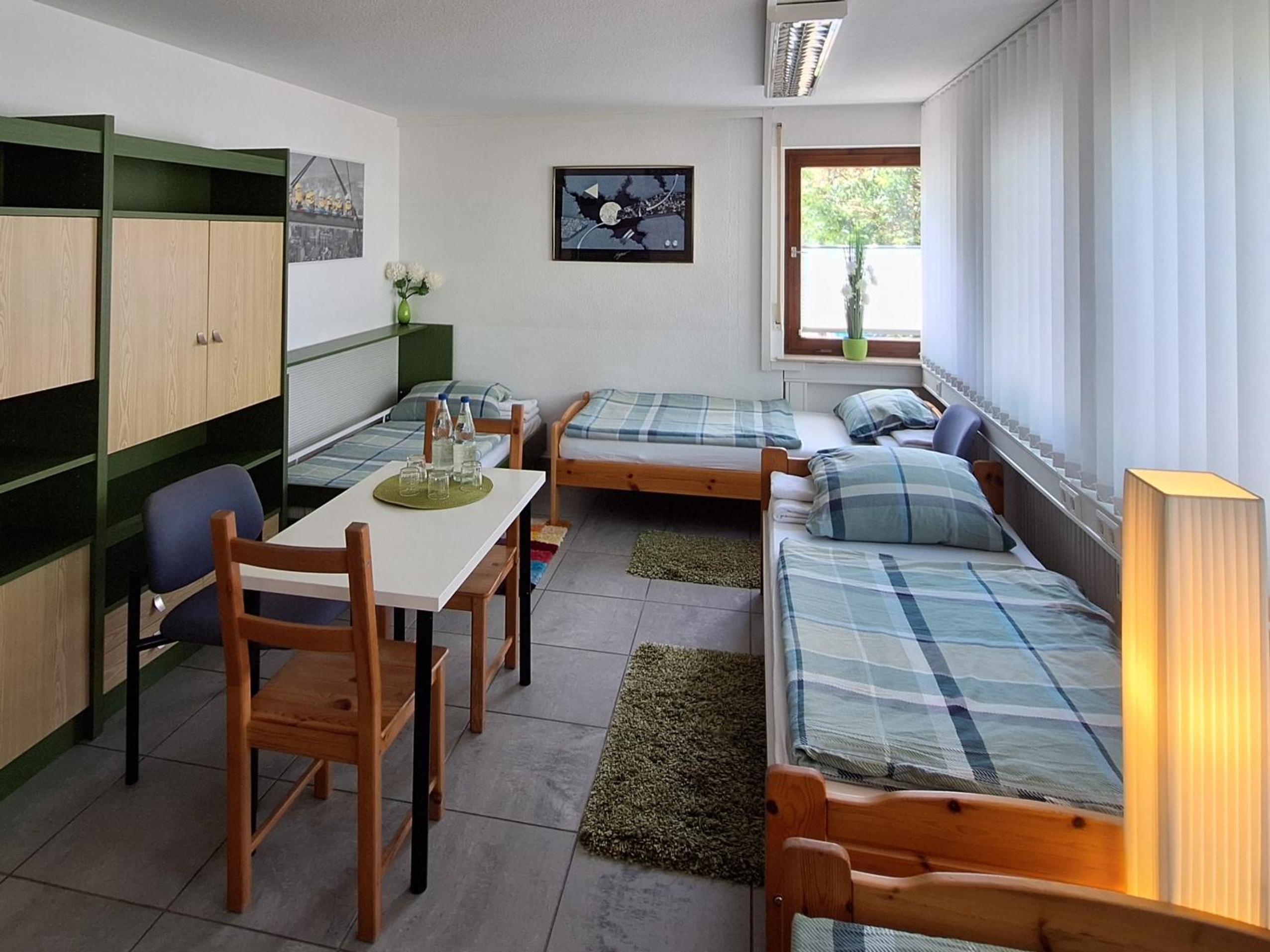 Quadruple Room with Shared Bathroom photo 3