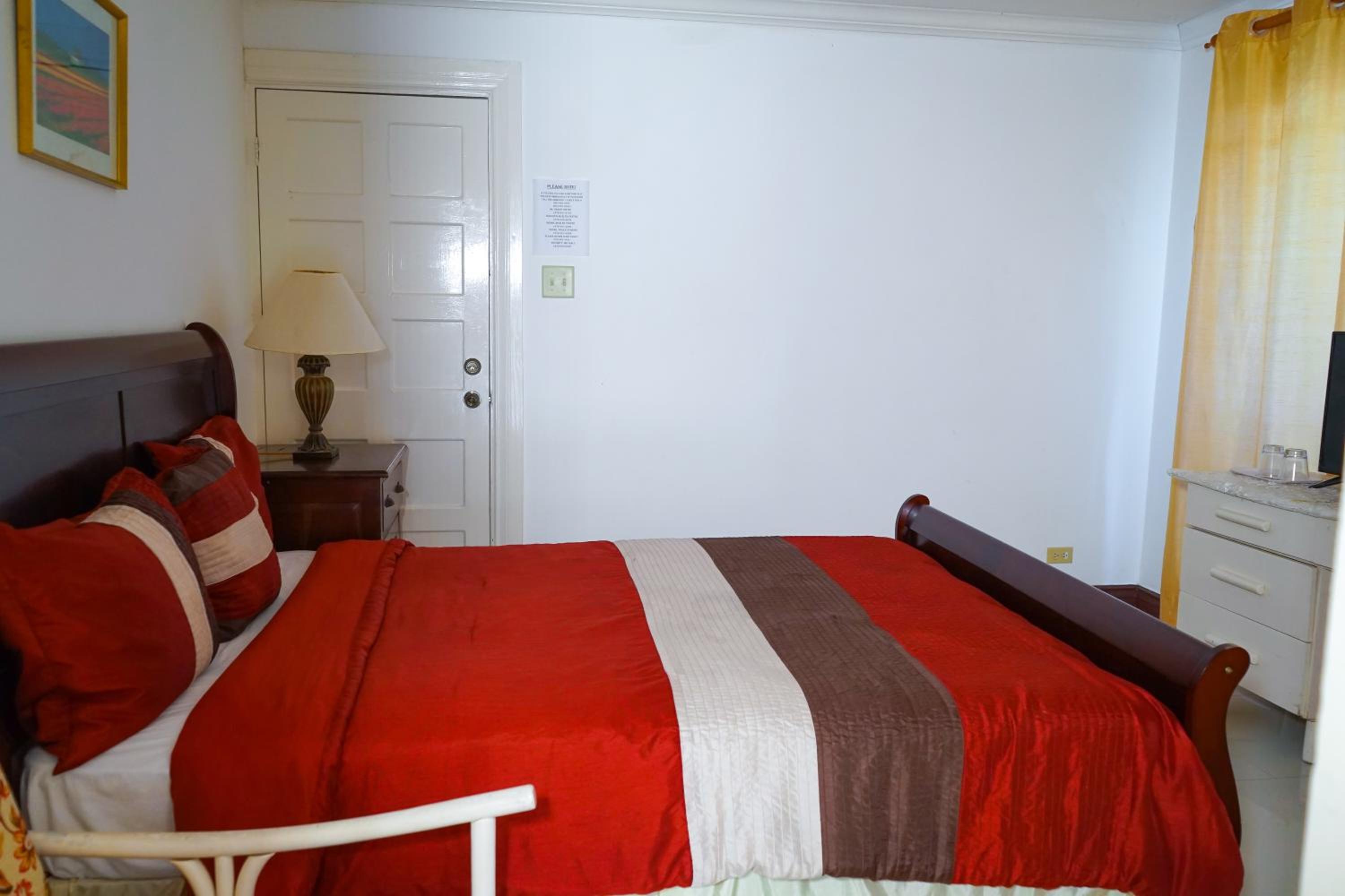 Standard Double Room photo 2