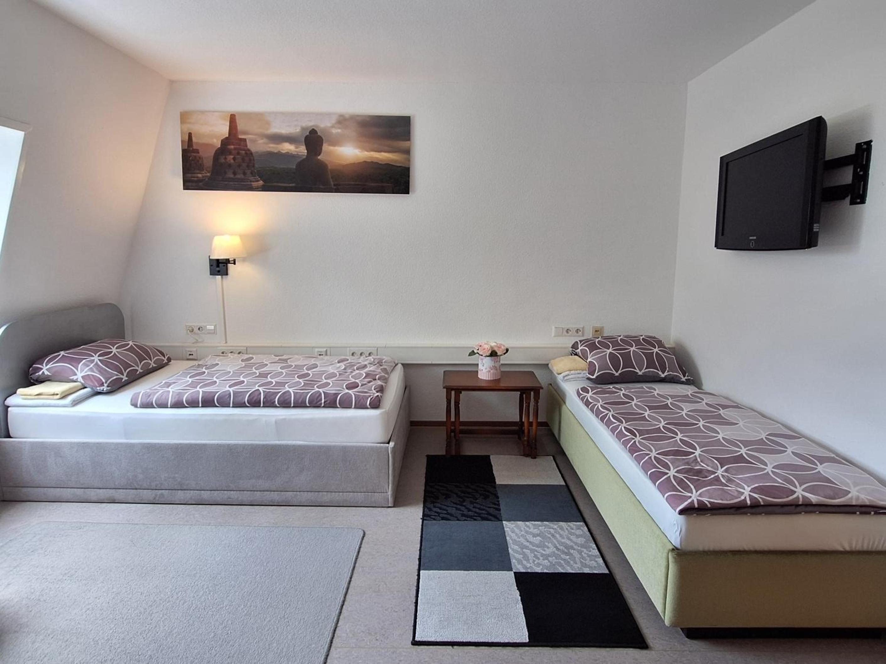Triple Room with Shared Bathroom photo 3