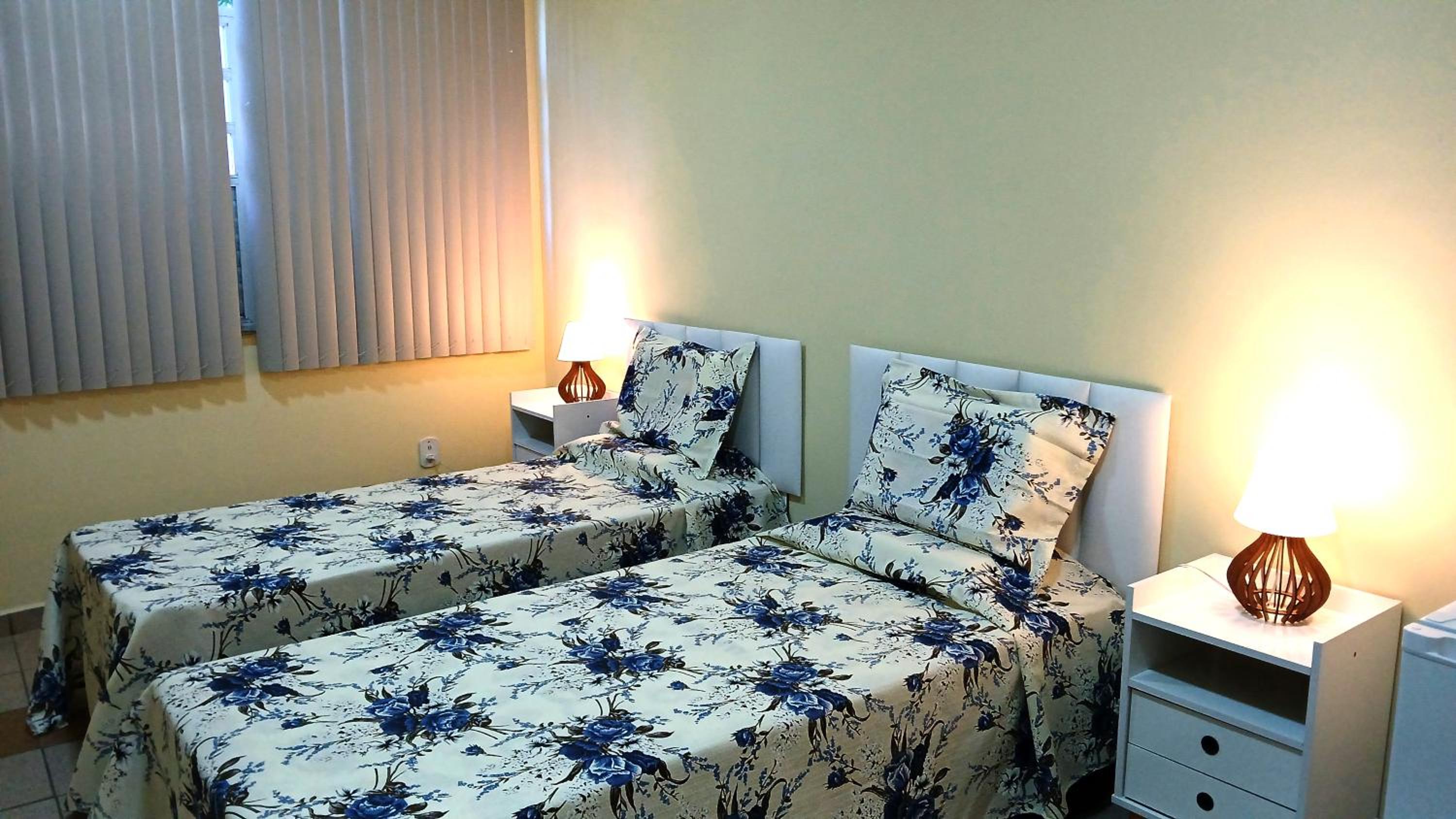 Twin Room With Shared Bathroom