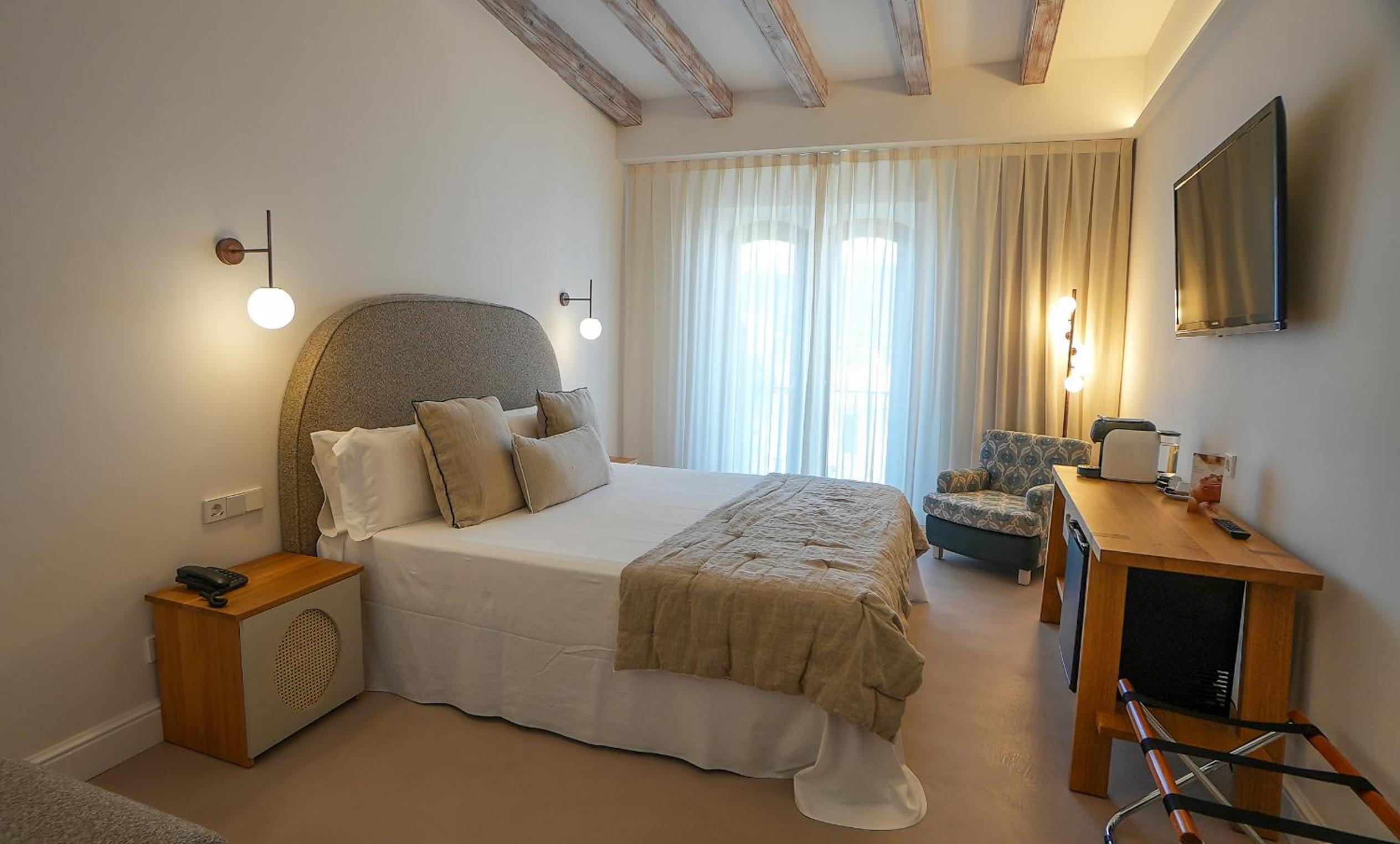 Double Room with Spa Bath