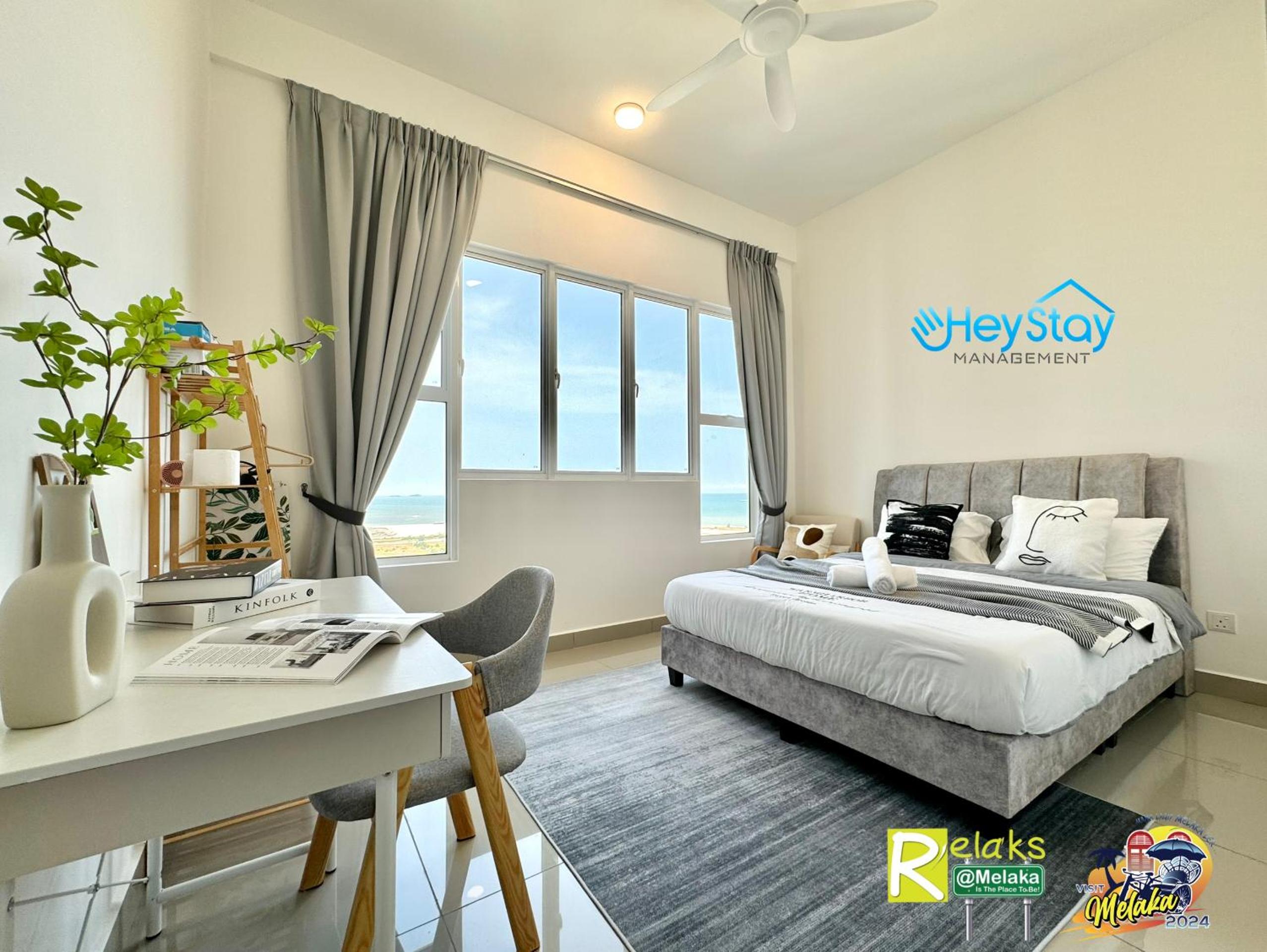 Apartment With Sea View photo 3
