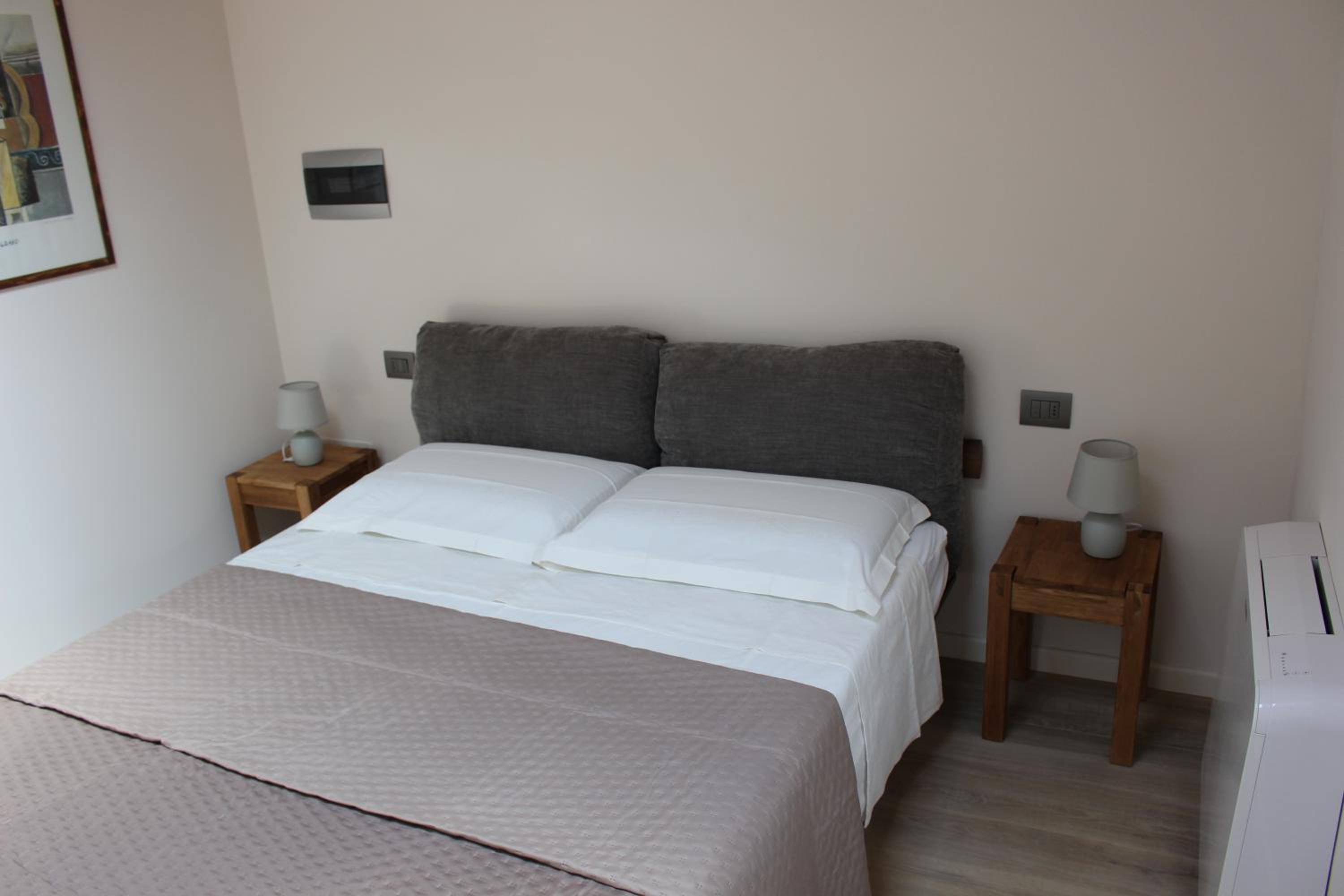 Double Room with Private Bathroom photo 3