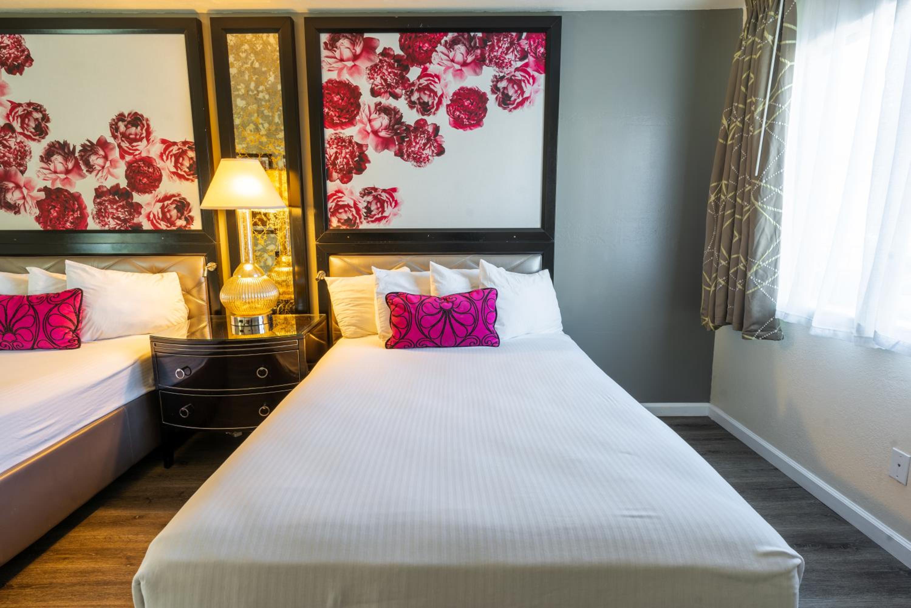 Double Room - Disability Access - Photo 2