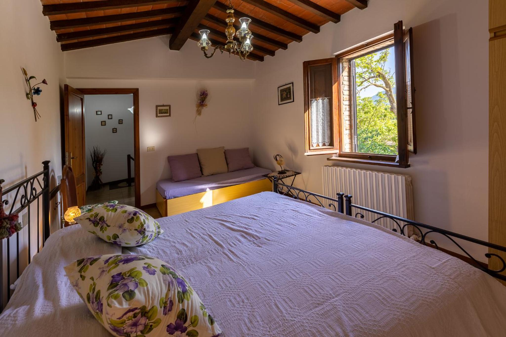 Three-Bedroom House photo 3