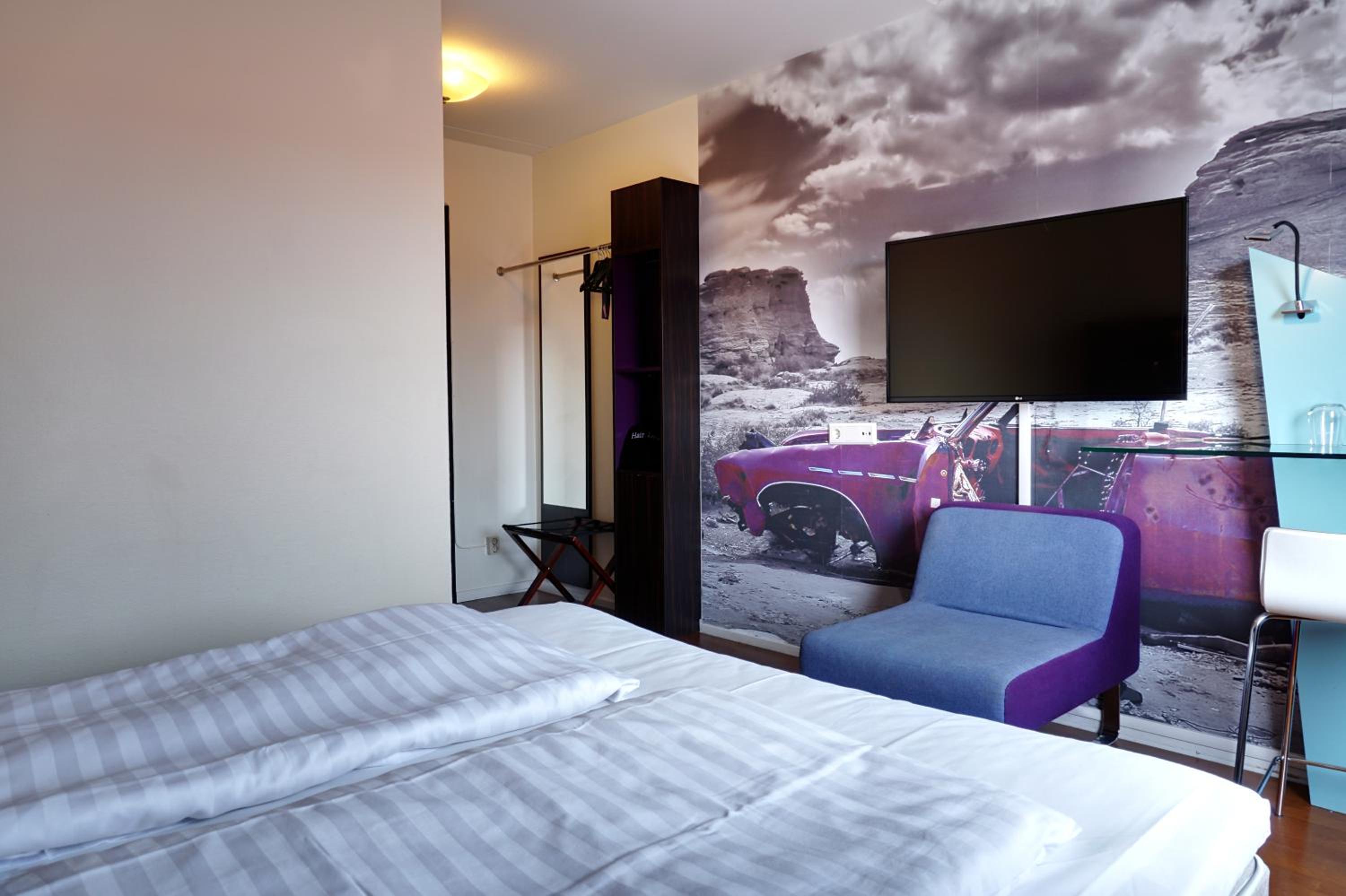 Standard Double Or Twin Room photo 3