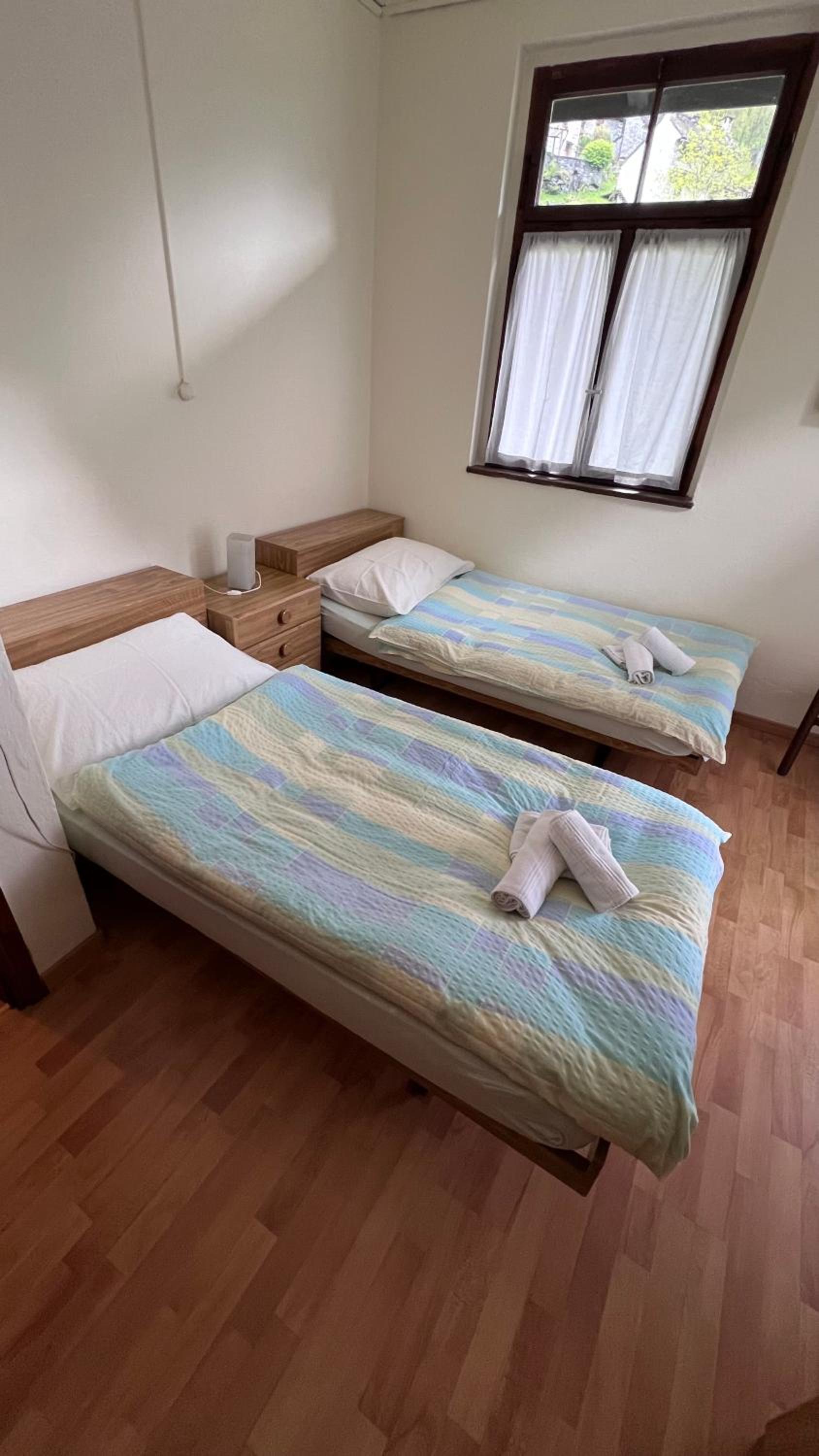 Double Or Twin Room With Shared Bathroom photo 3