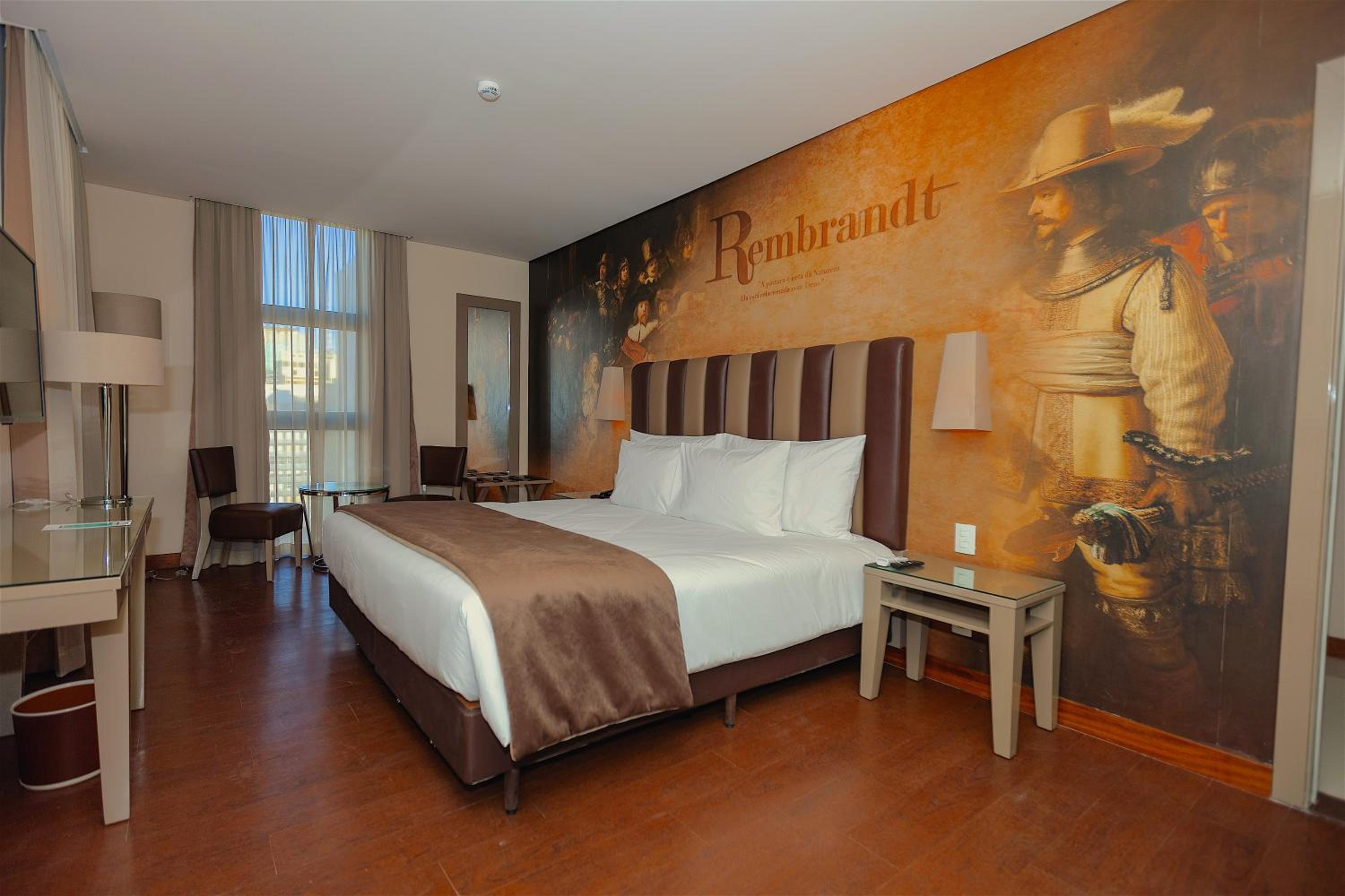 Executive Apartment - Photo 1