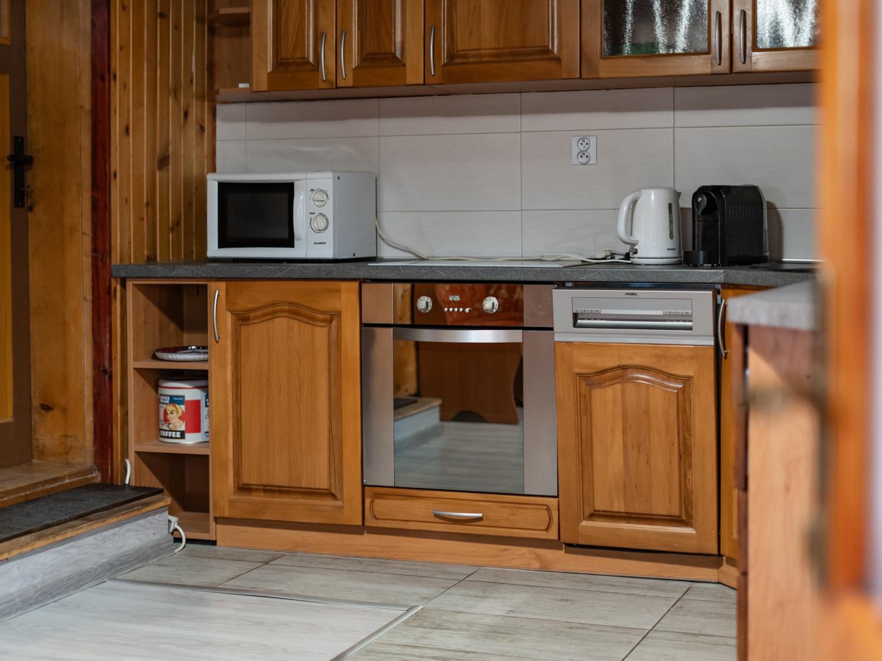 One-Bedroom House - Photo 25