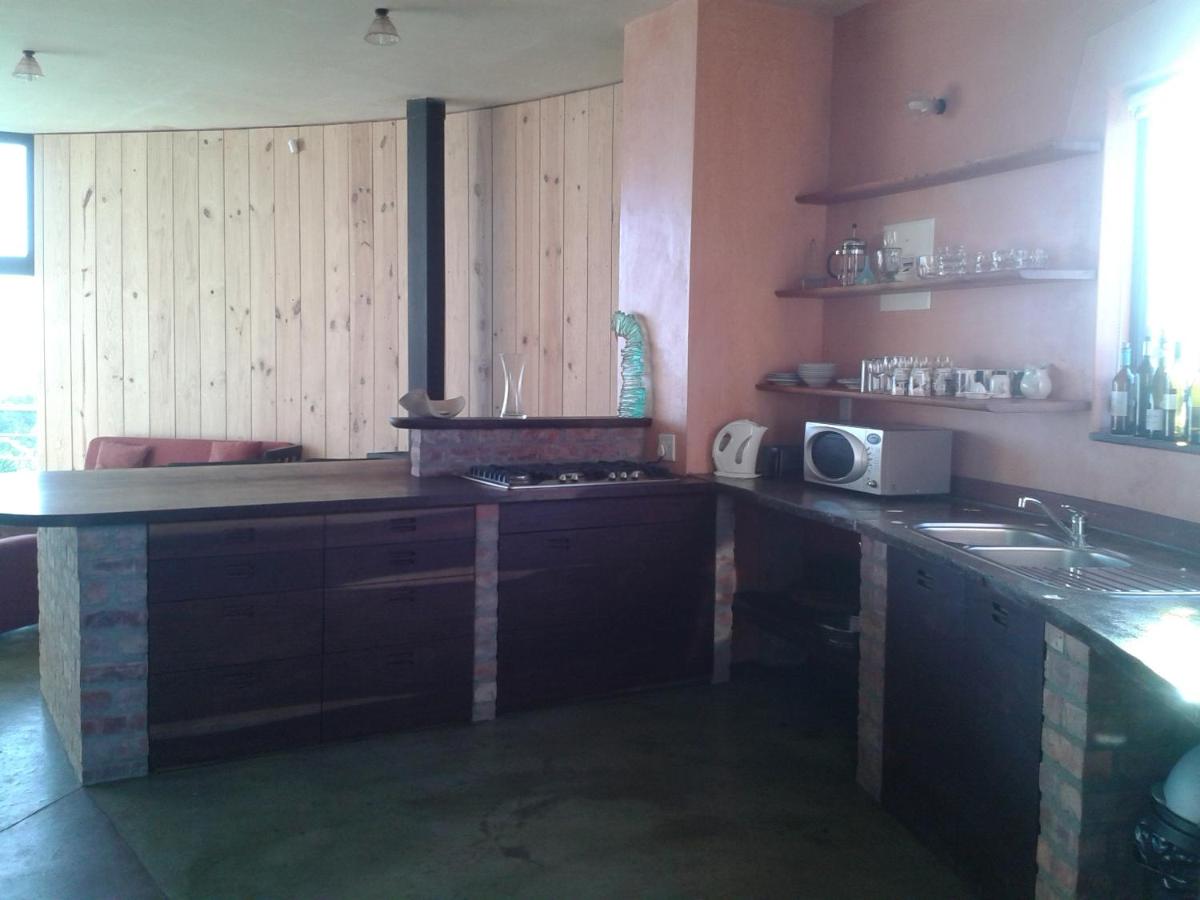 Two-Bedroom Apartment with Ocean View photo 3