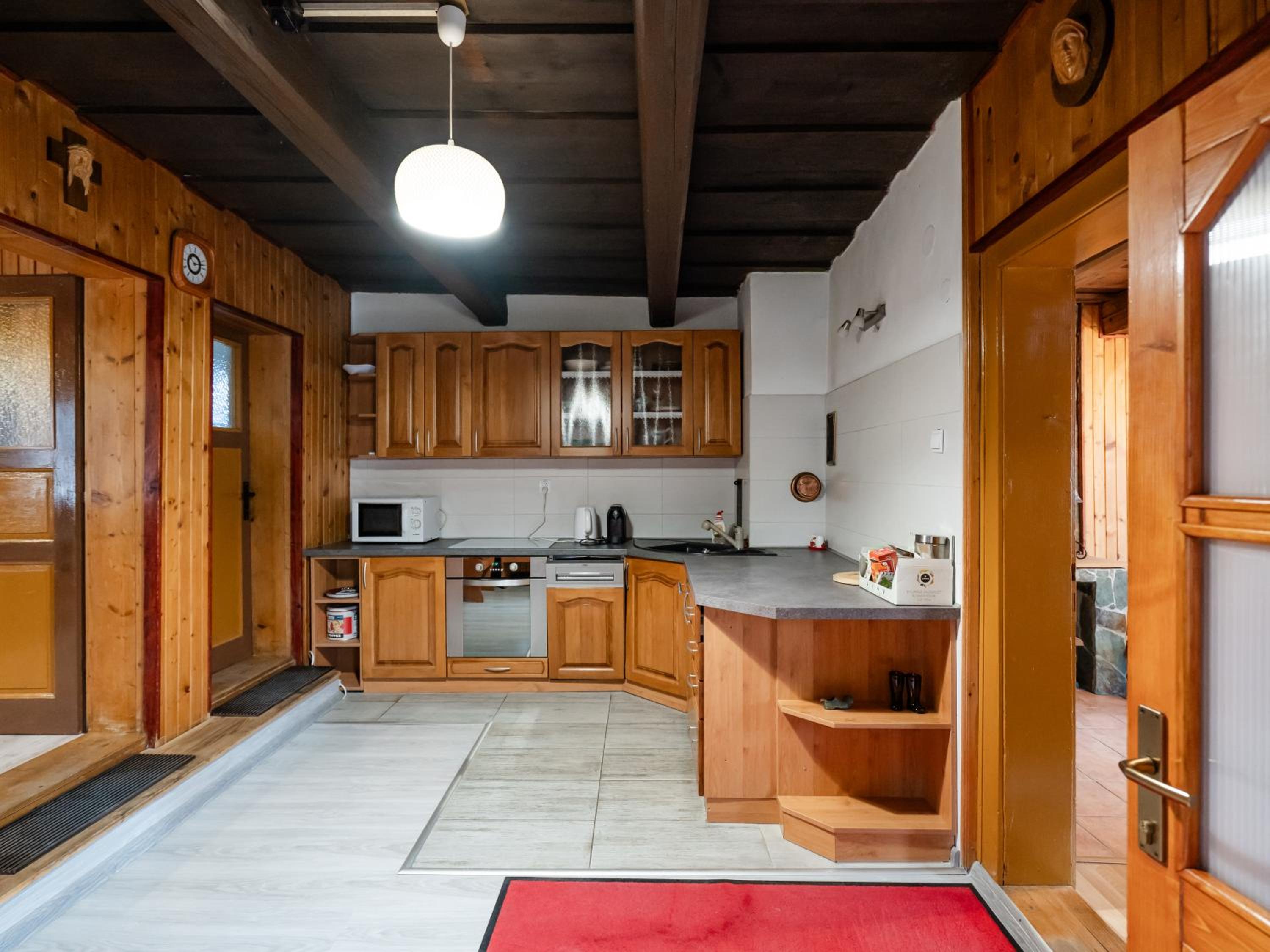 One-Bedroom House - Photo 24