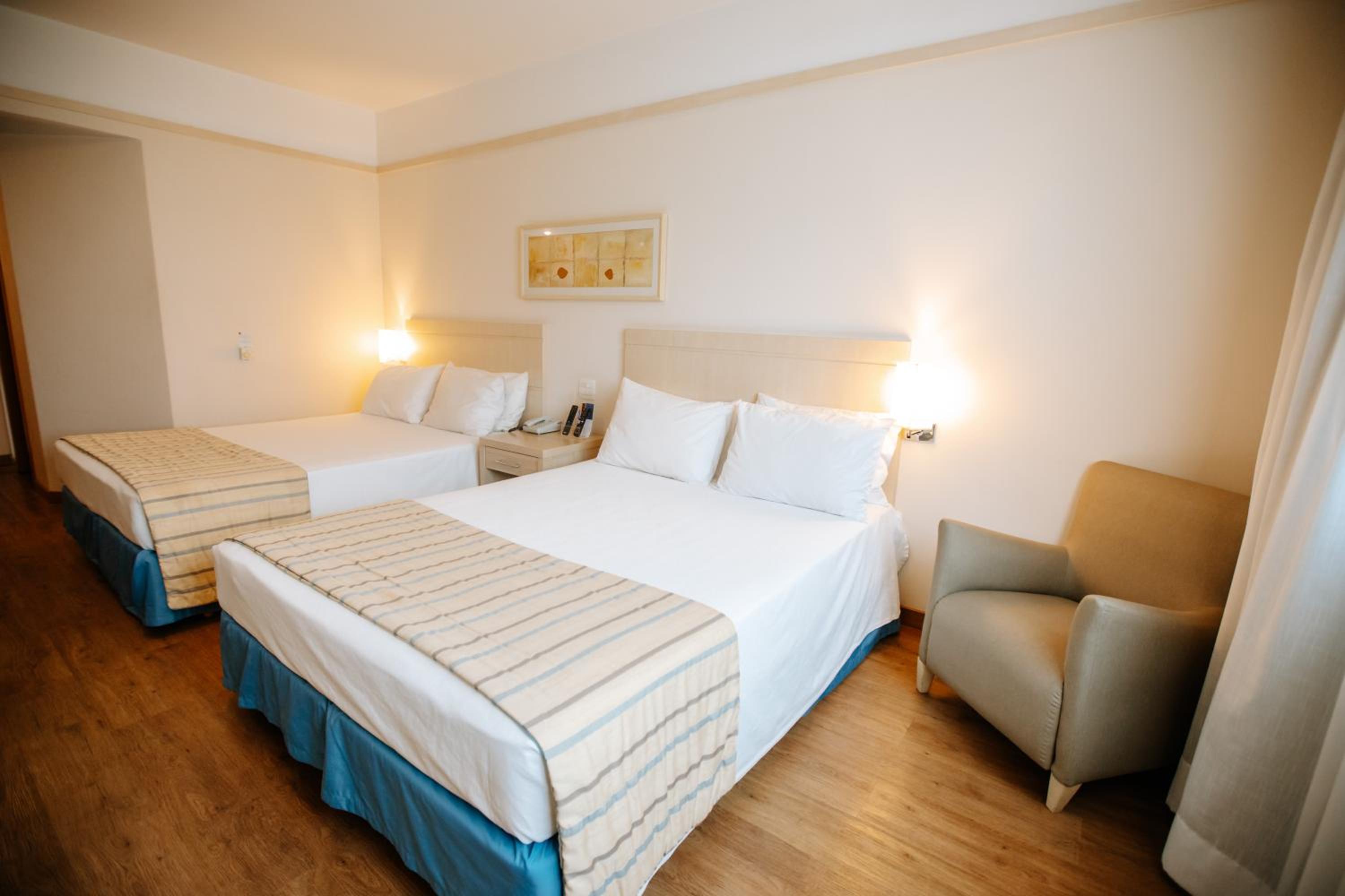 Deluxe Twin Room photo 1