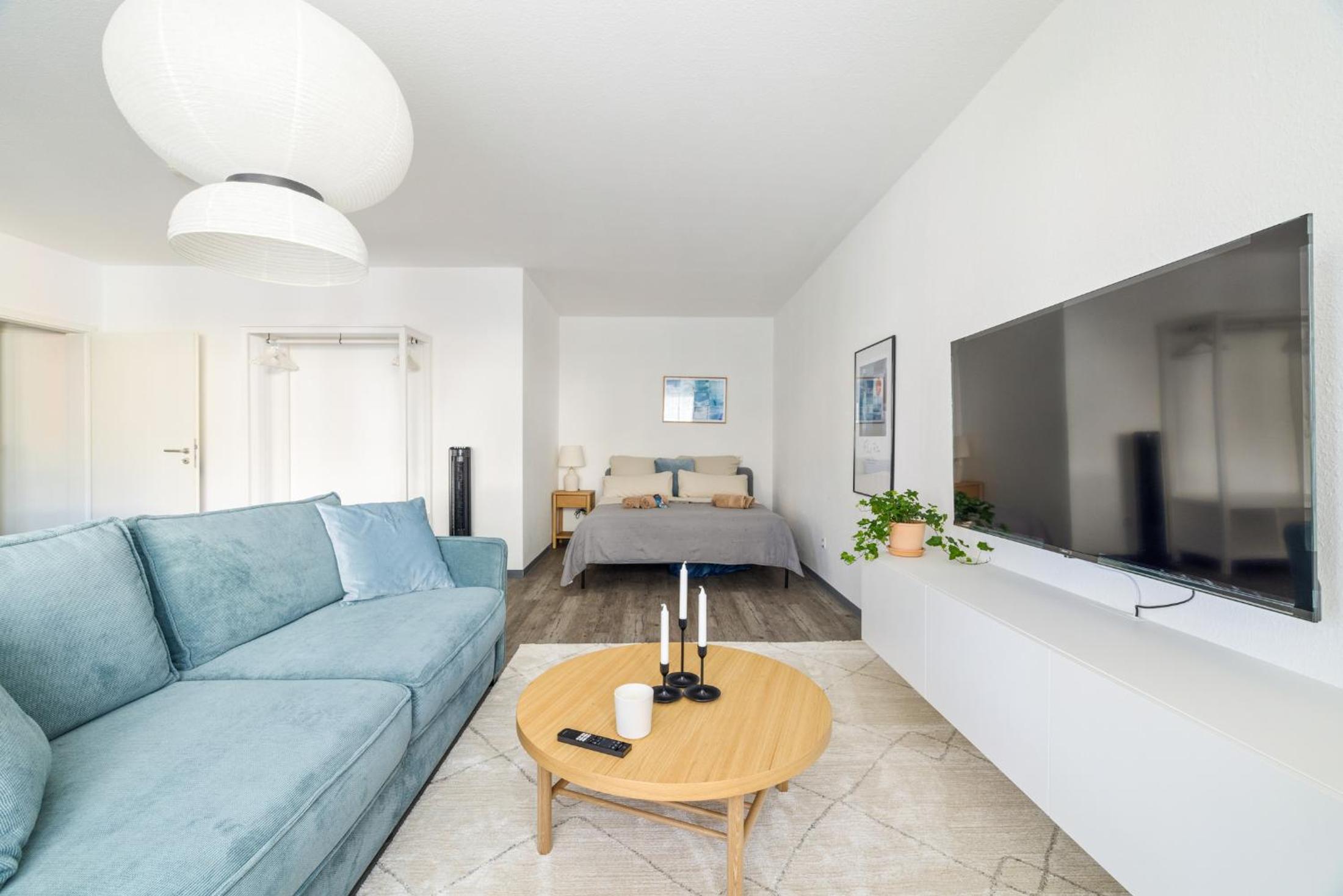 One-Bedroom Apartment photo 2
