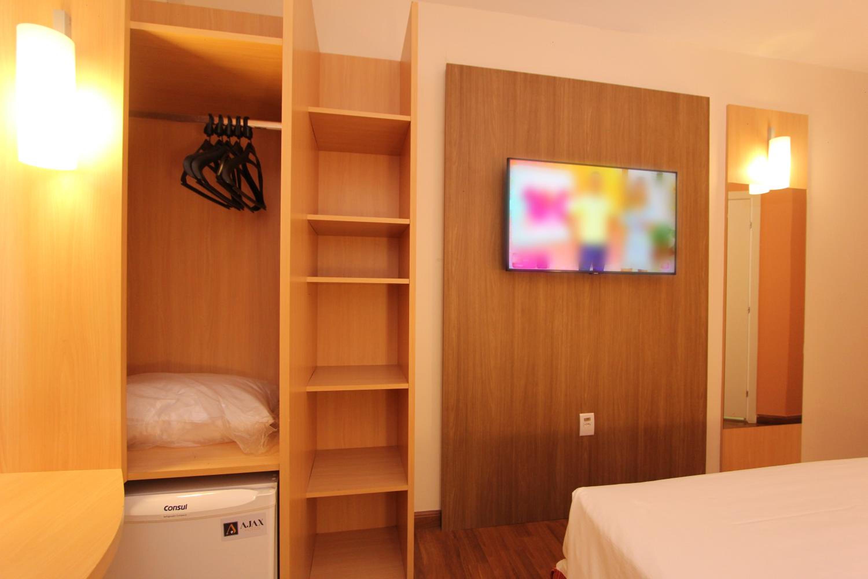 Standard Double Room photo 3