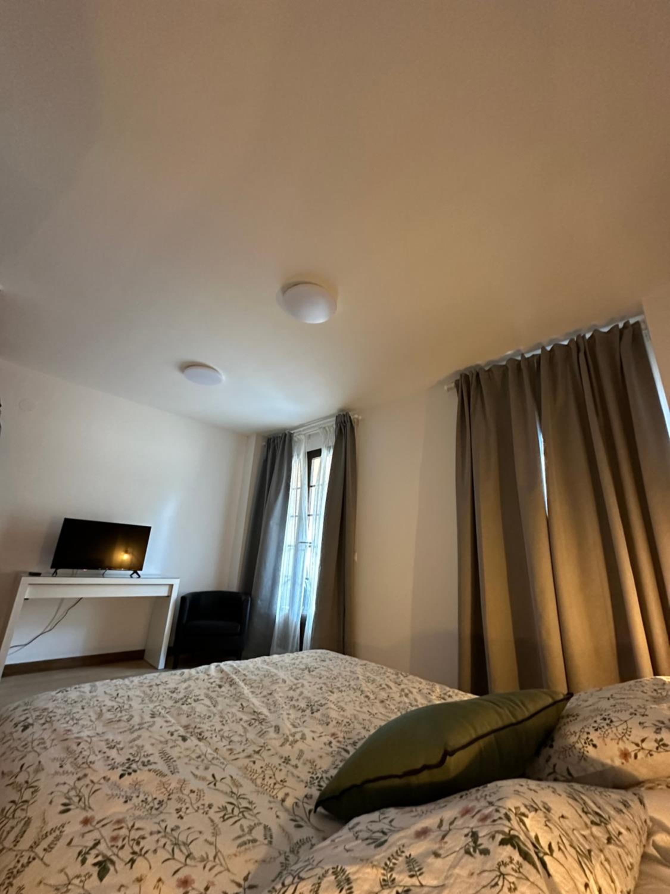 Double Room with Private Bathroom photo 2