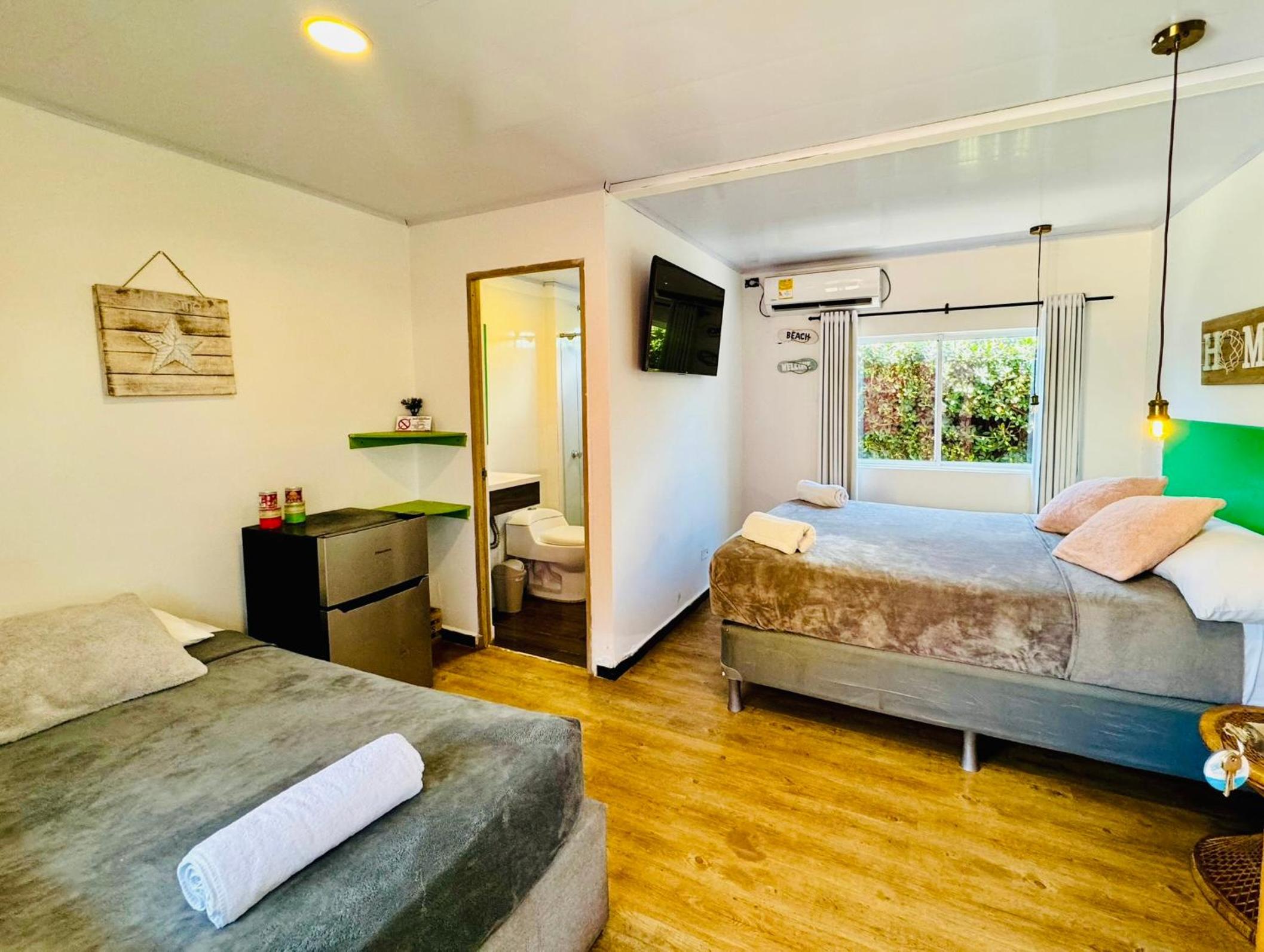 Triple Room with Private Bathroom photo 1