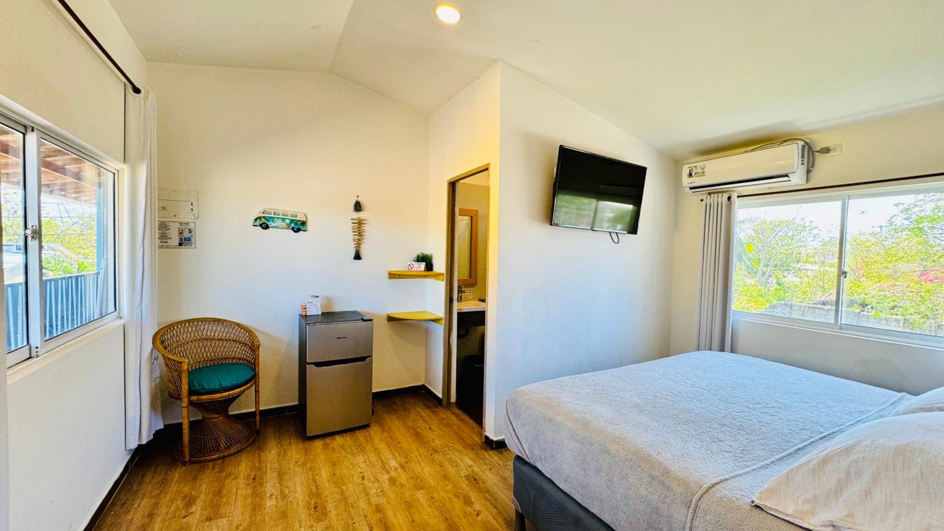 Double Room with Private Bathroom photo 3