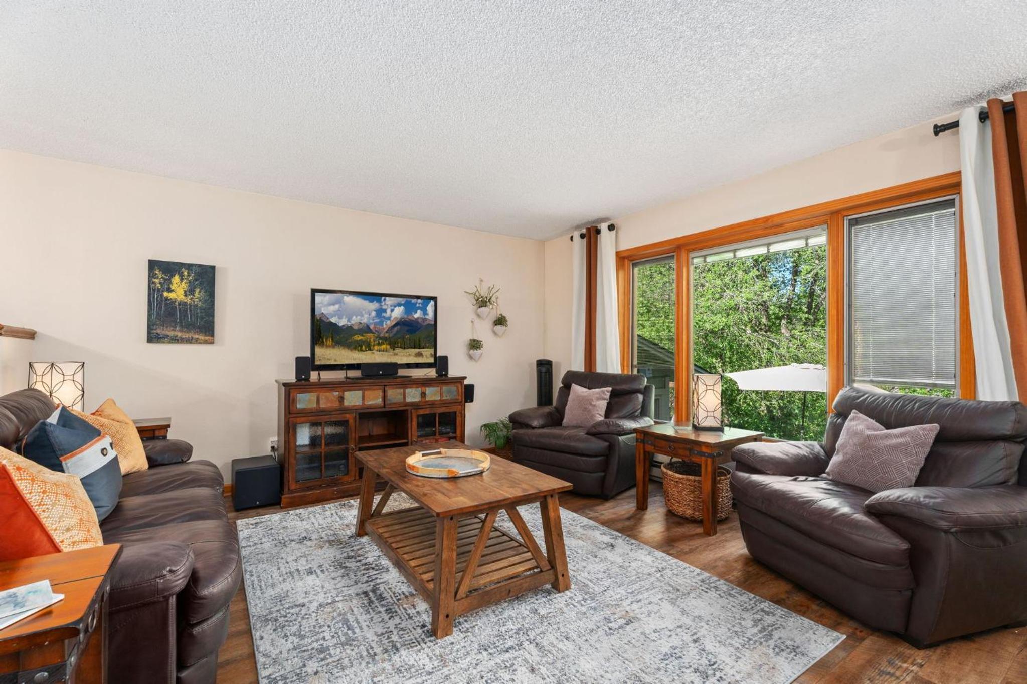 Four-Bedroom House photo 1