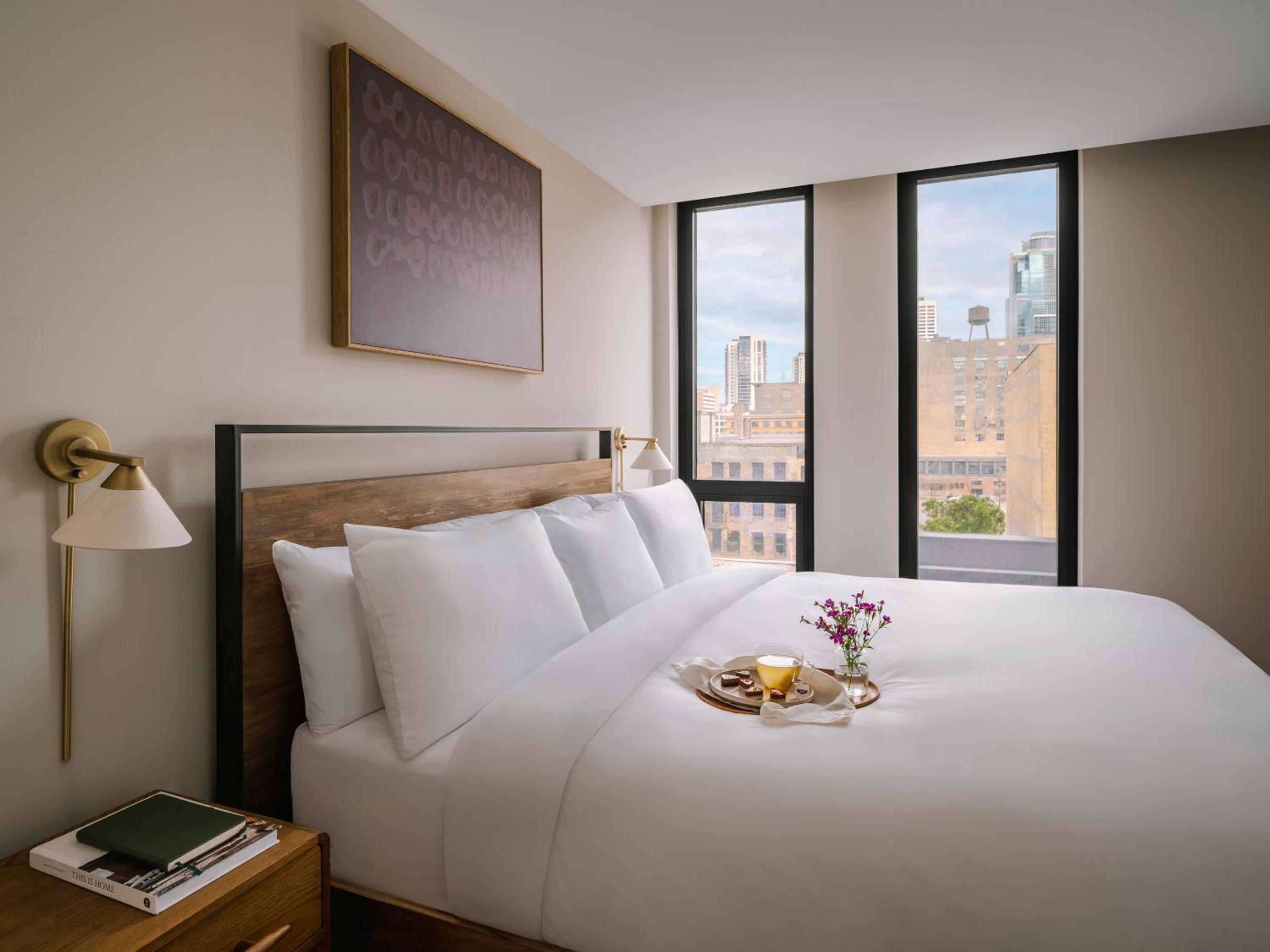 Two-Bedroom Apartment With City View photo 2