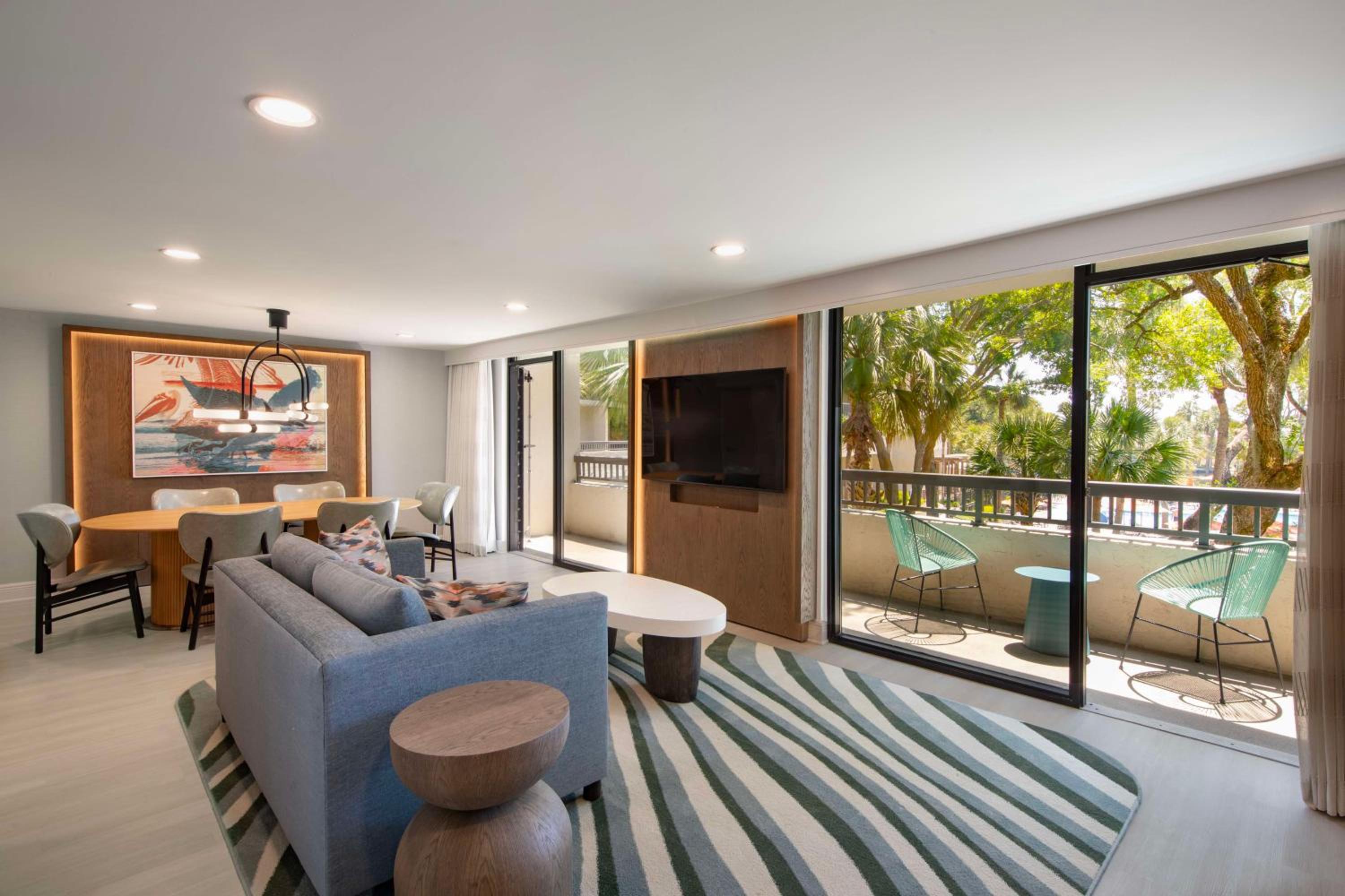 Garden Suite King - Sofa Bed thumbnail 6