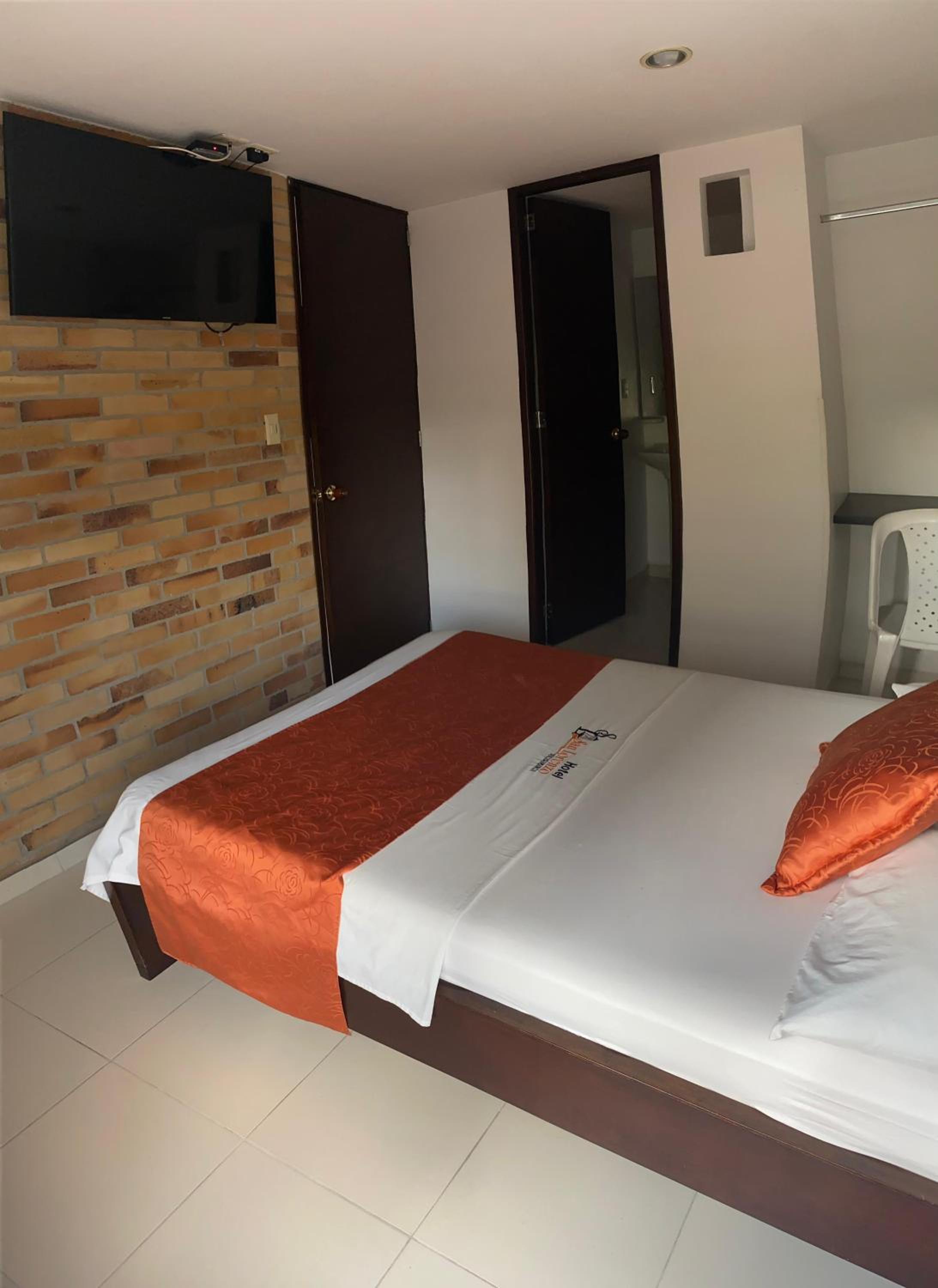 Double Room photo 3