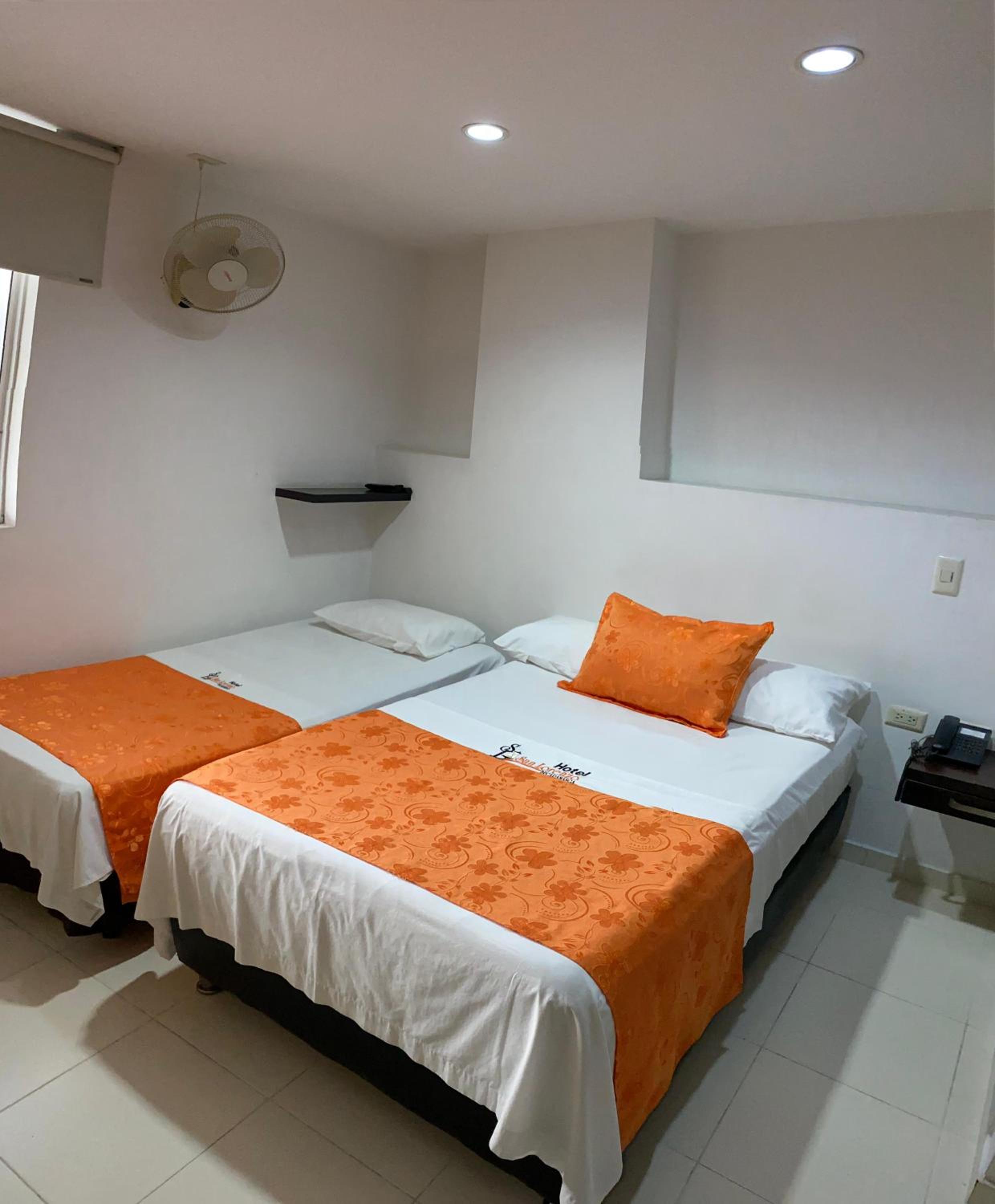 Standard Triple Room photo 3