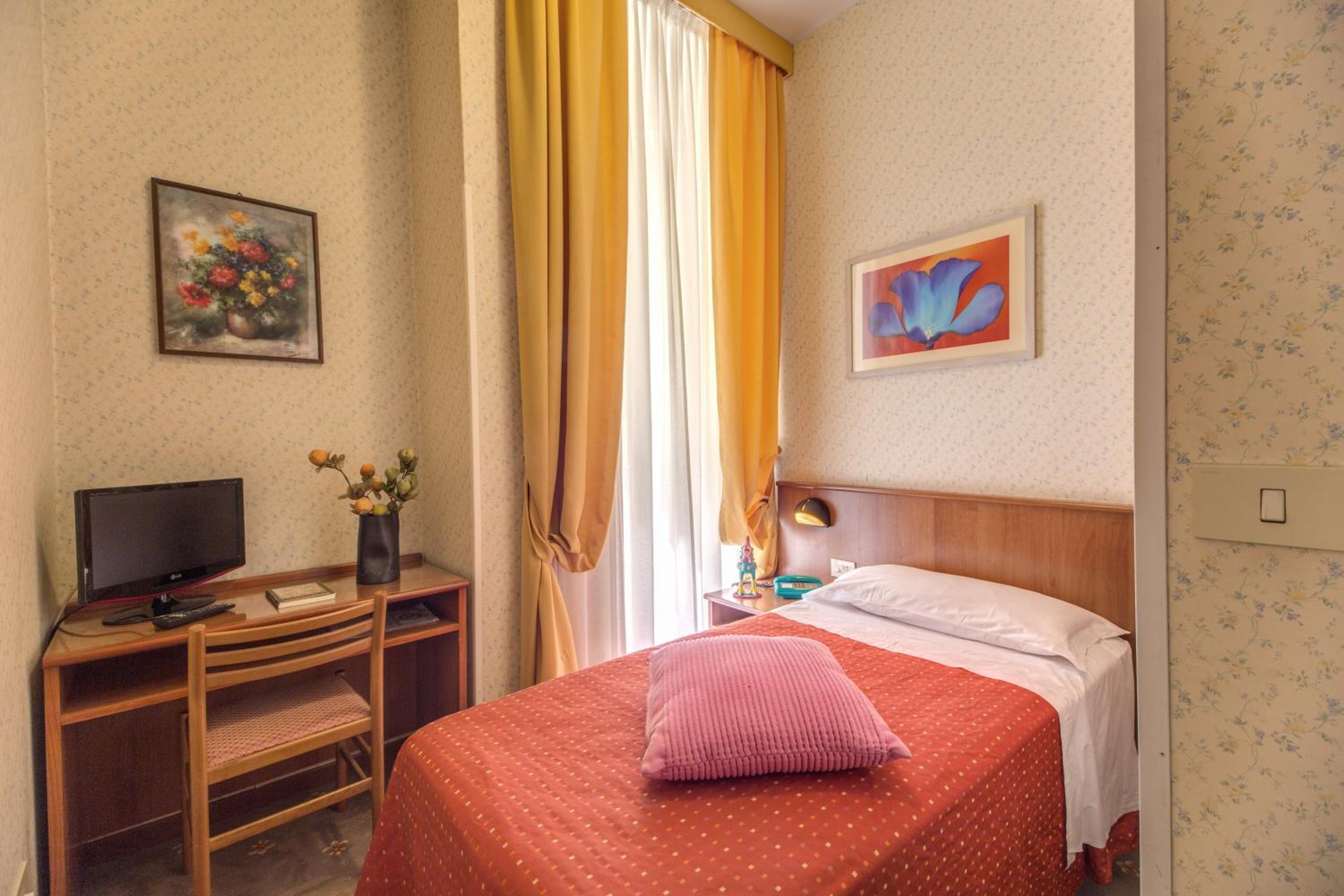 Triple Room photo 3