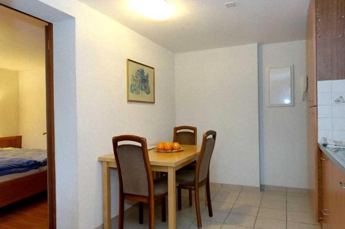 Apartment 231 photo 3