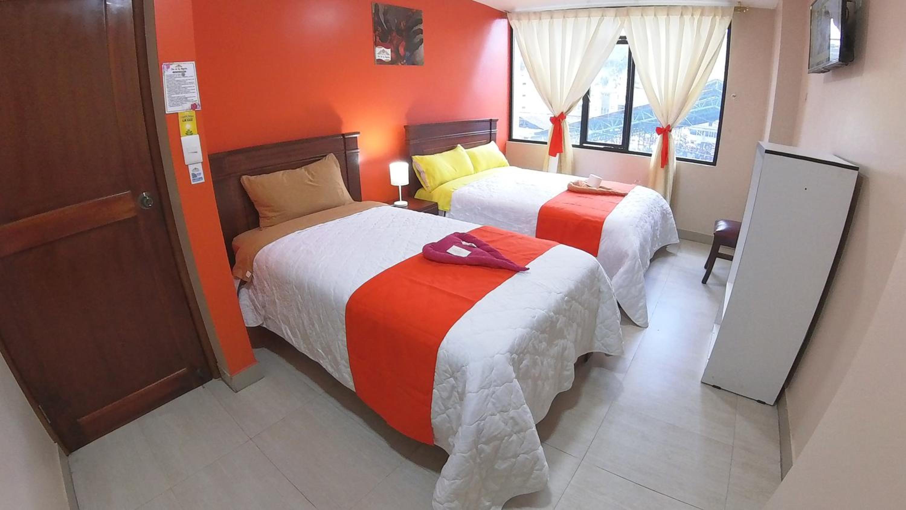 Triple Room with Private Bathroom photo 2