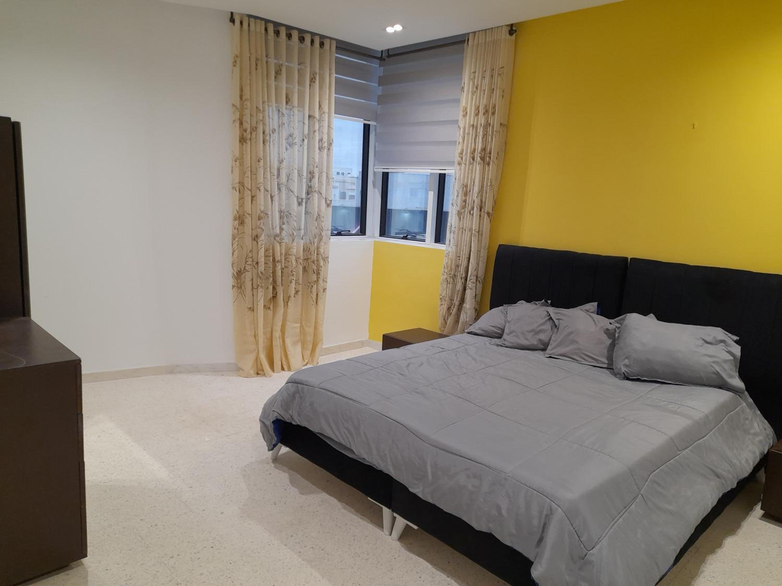 Two-Bedroom Apartment with Balcony photo 3