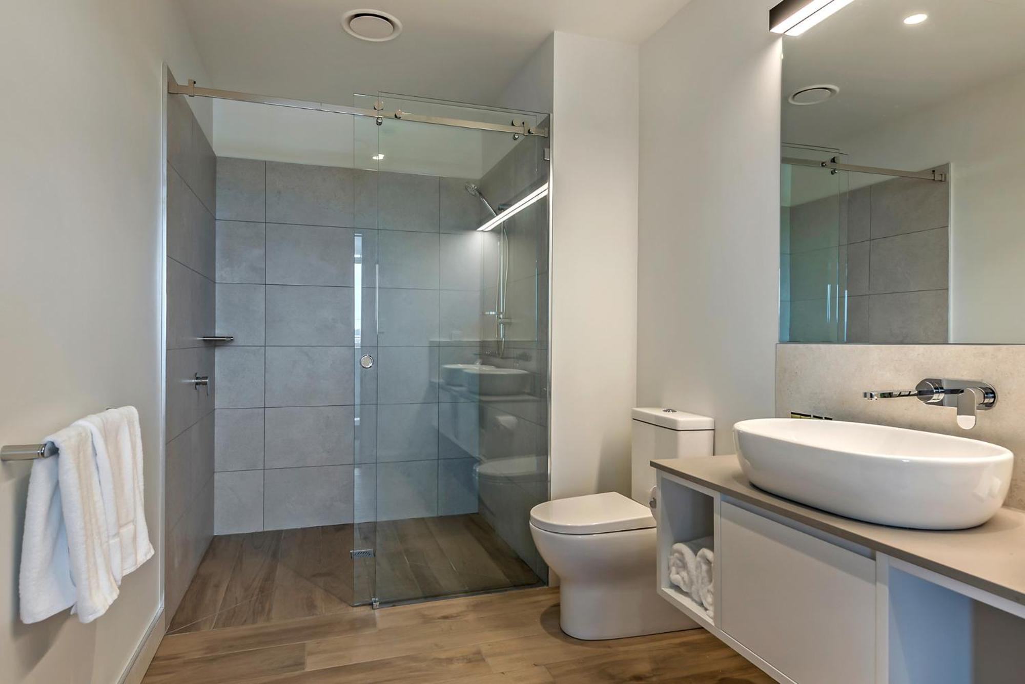 Two-Bedroom Suite - Tamar River Suite (Dual Key) photo 2
