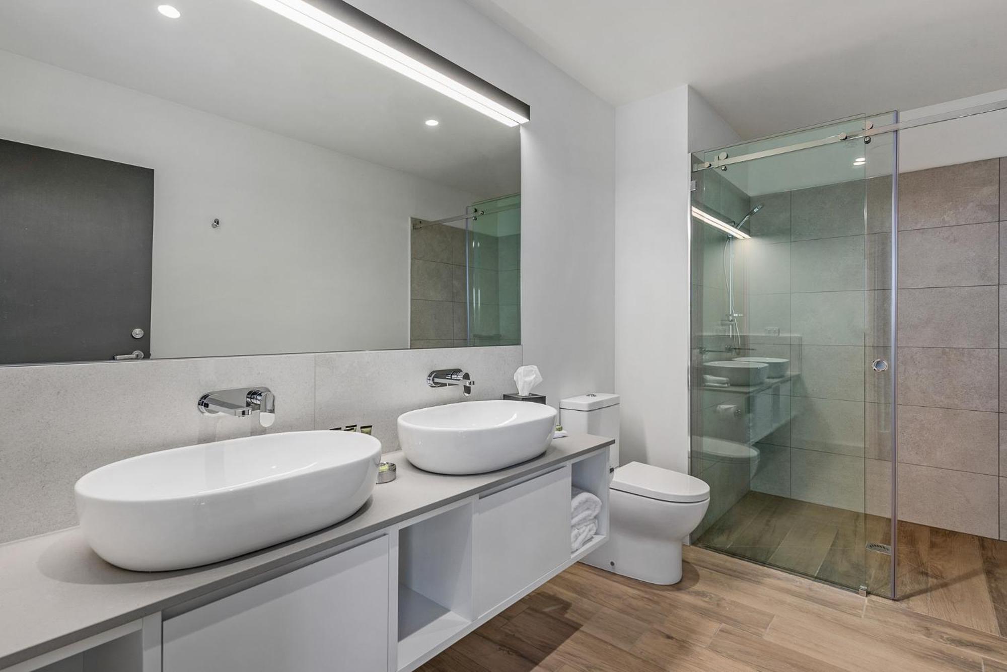 Two-Bedroom Suite - Tamar River Suite (Dual Key) photo 3