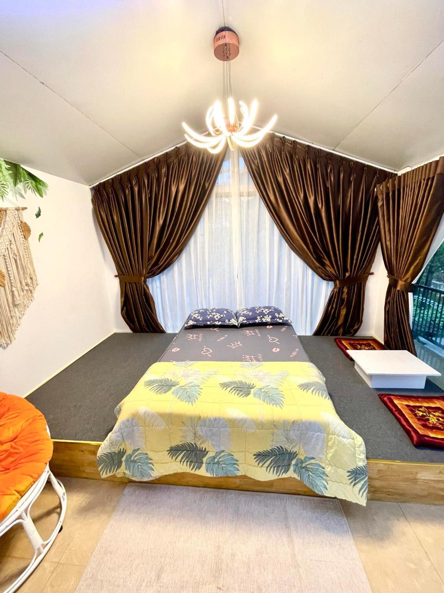 King Room with Lake View photo 3