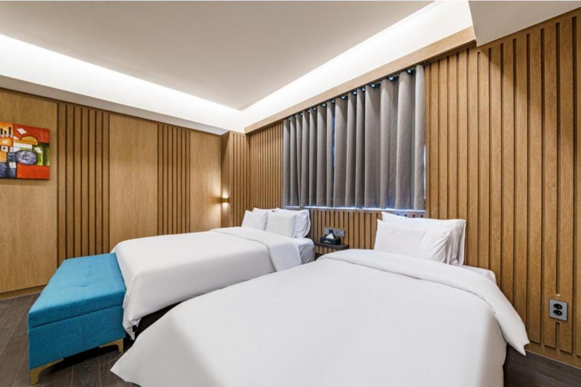 Hound Suite - Photo 1