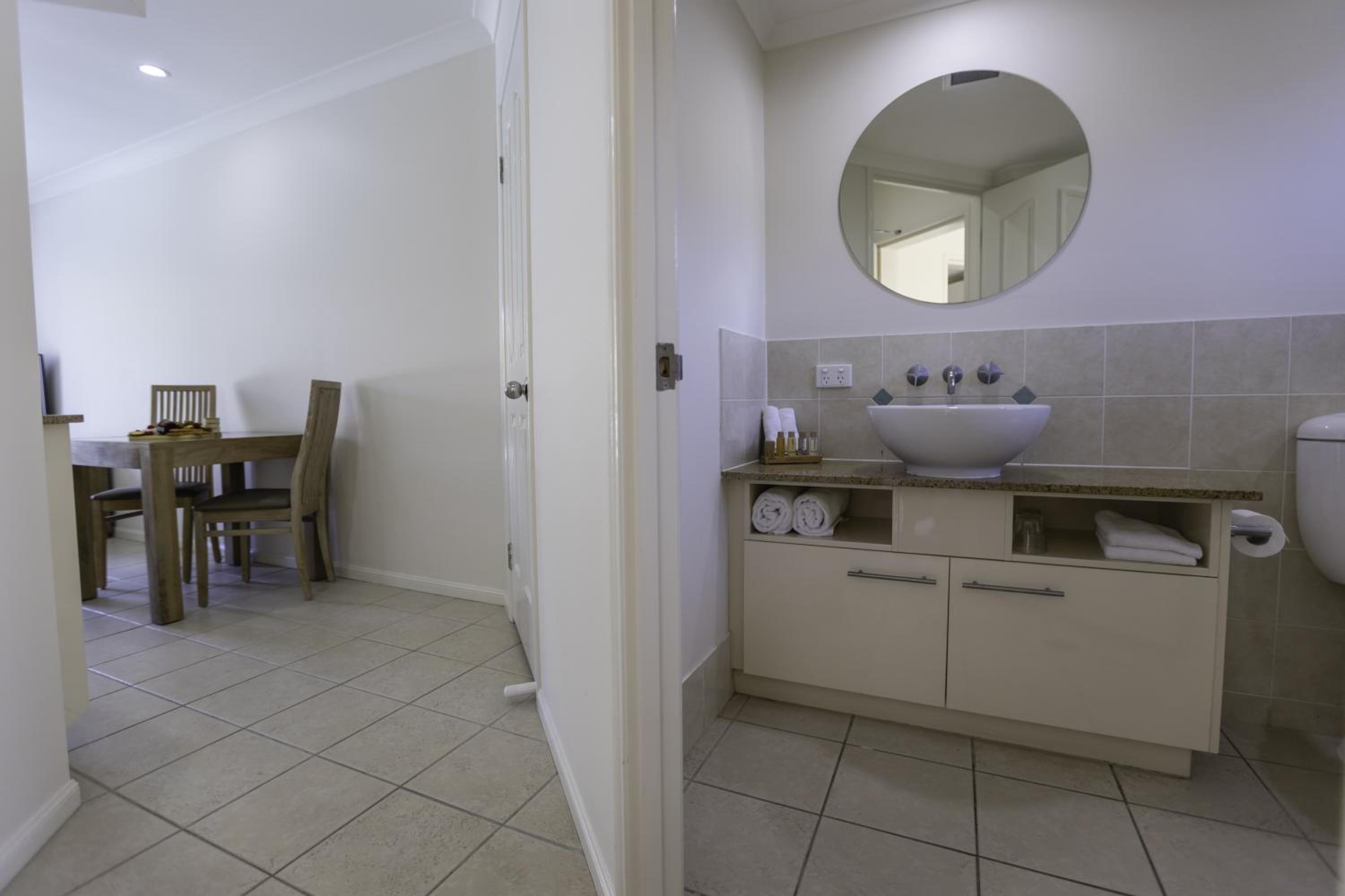 1 Bedroom Pool Access - Photo 8