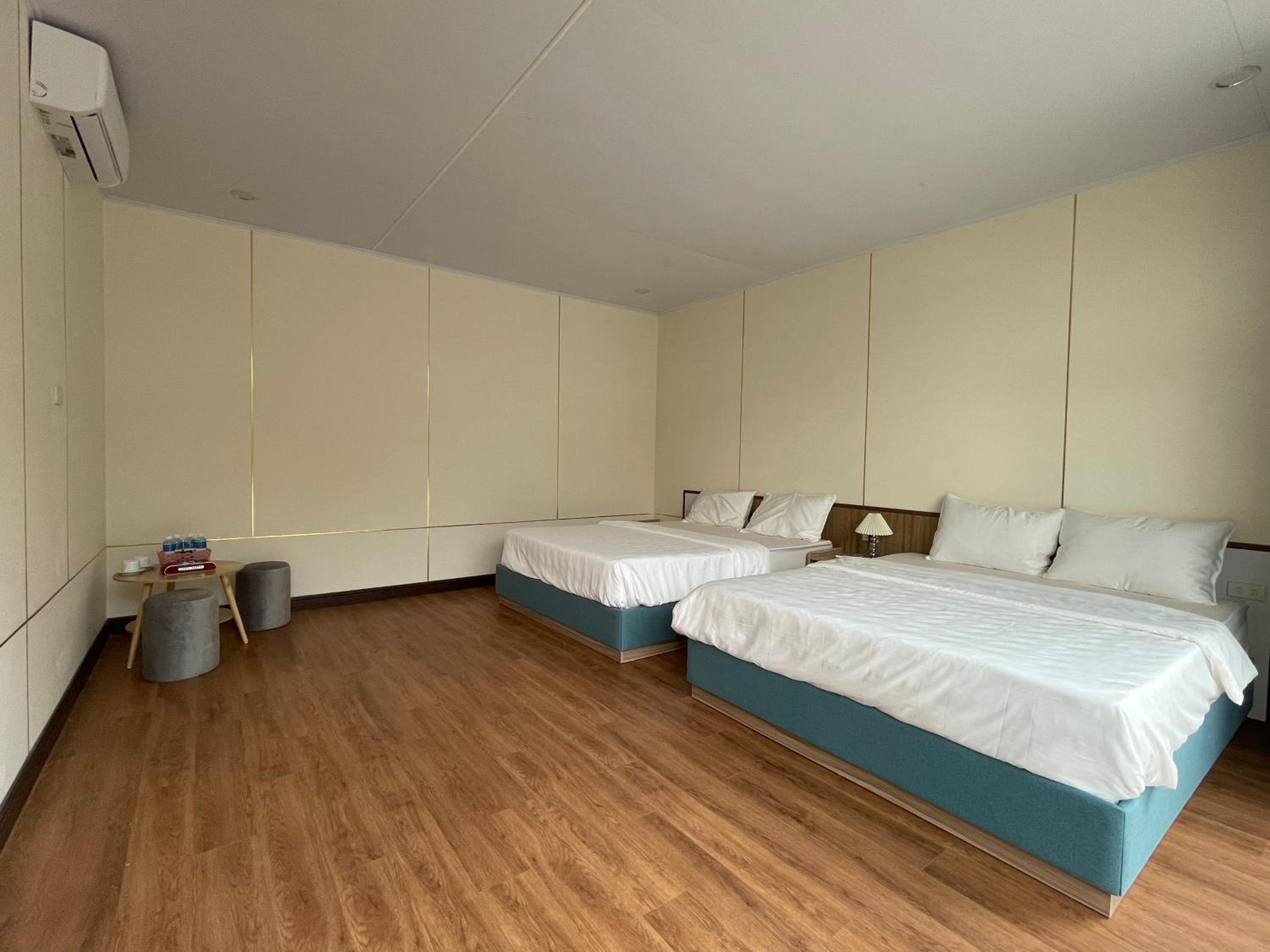 Quadruple Room photo 2