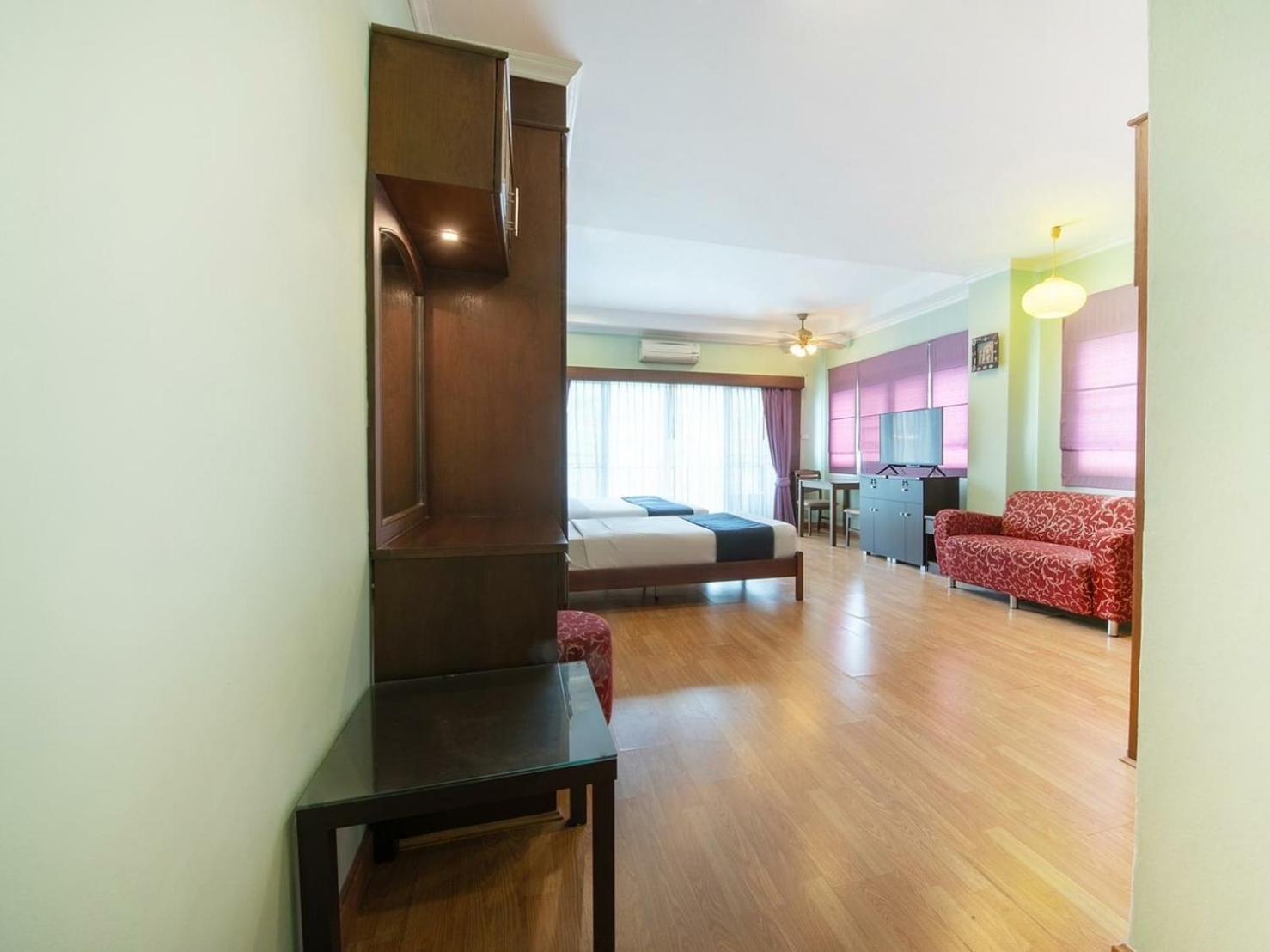Superior Suite - Photo 4