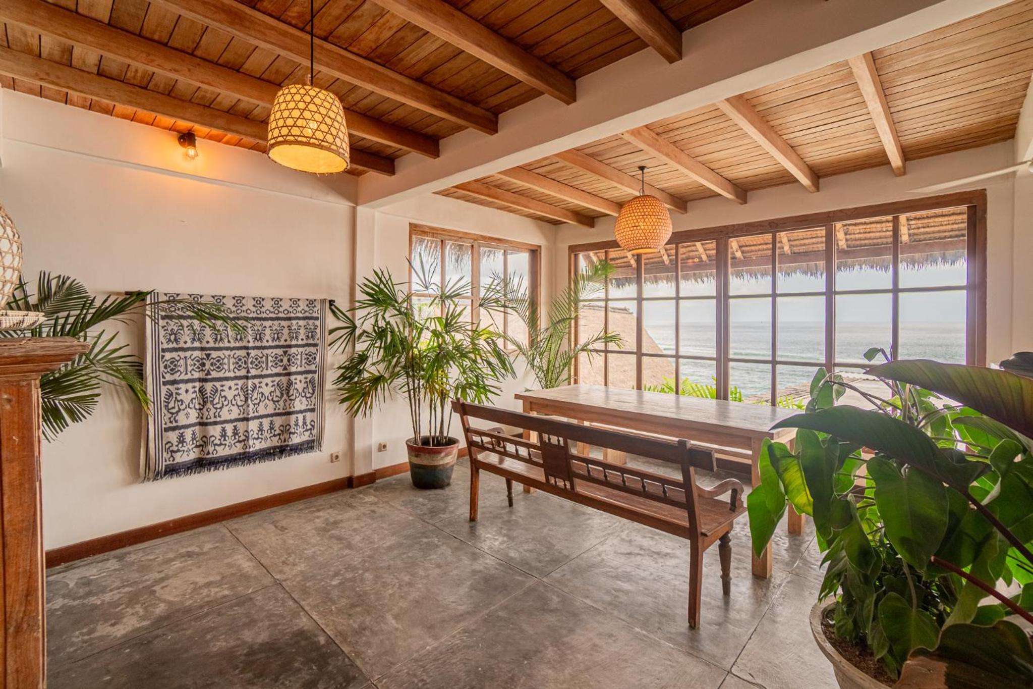 Villa photo 2