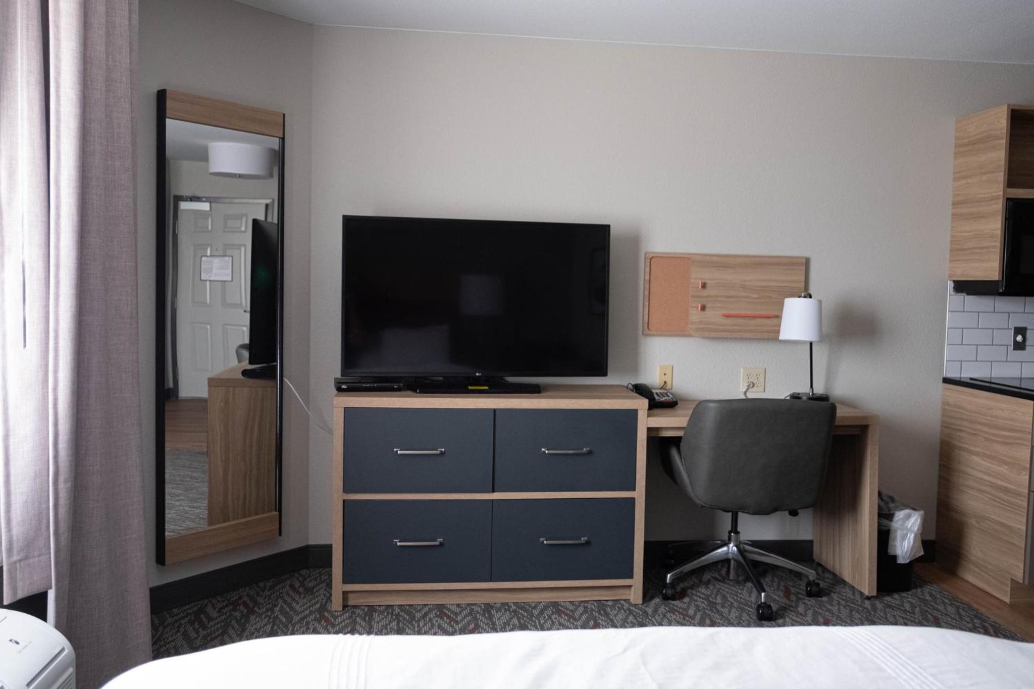 Studio Suite - Photo 5