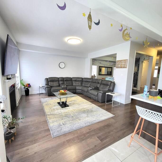 Four-Bedroom House photo 1